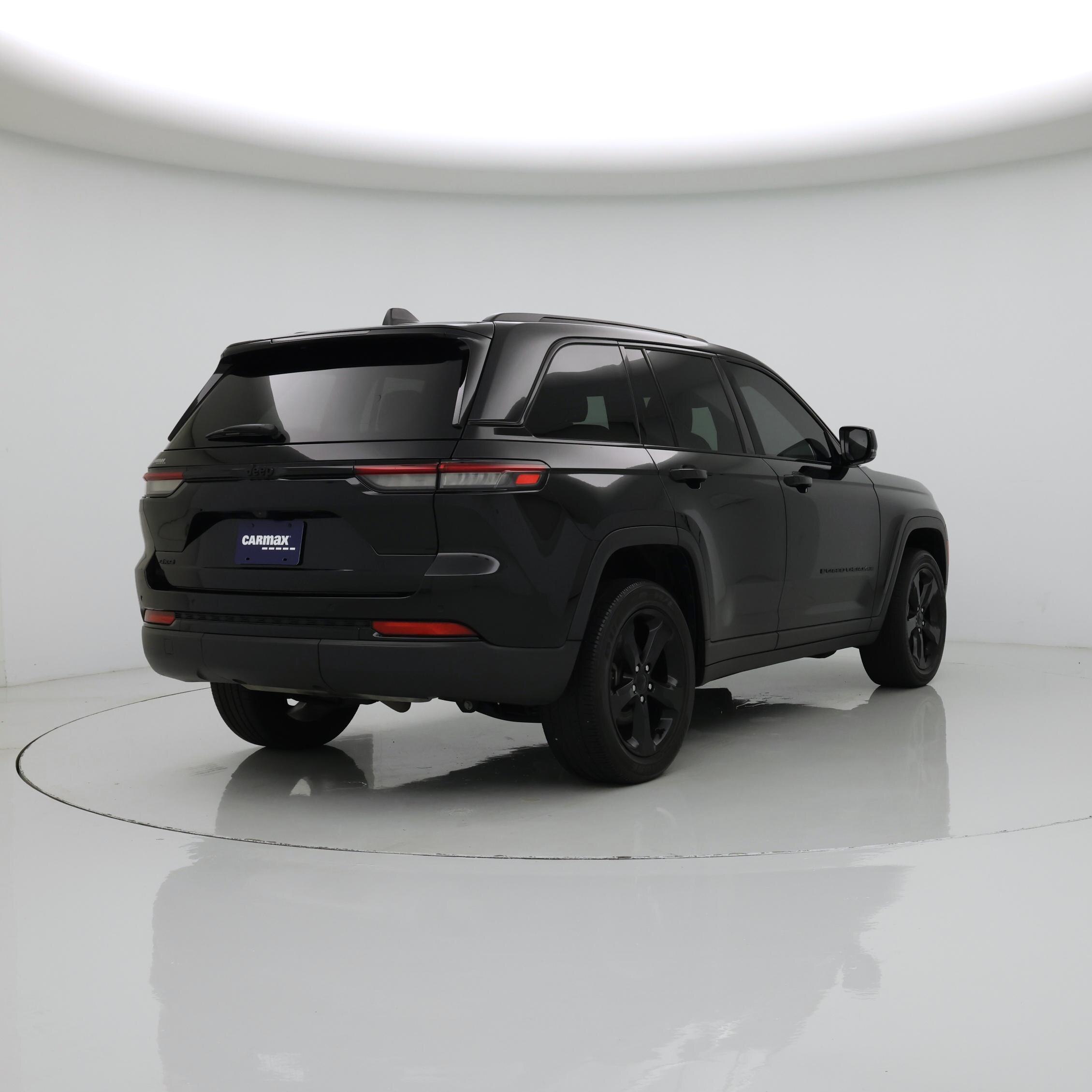 Thumbnail: 2024 Jeep Grand Cherokee - 8