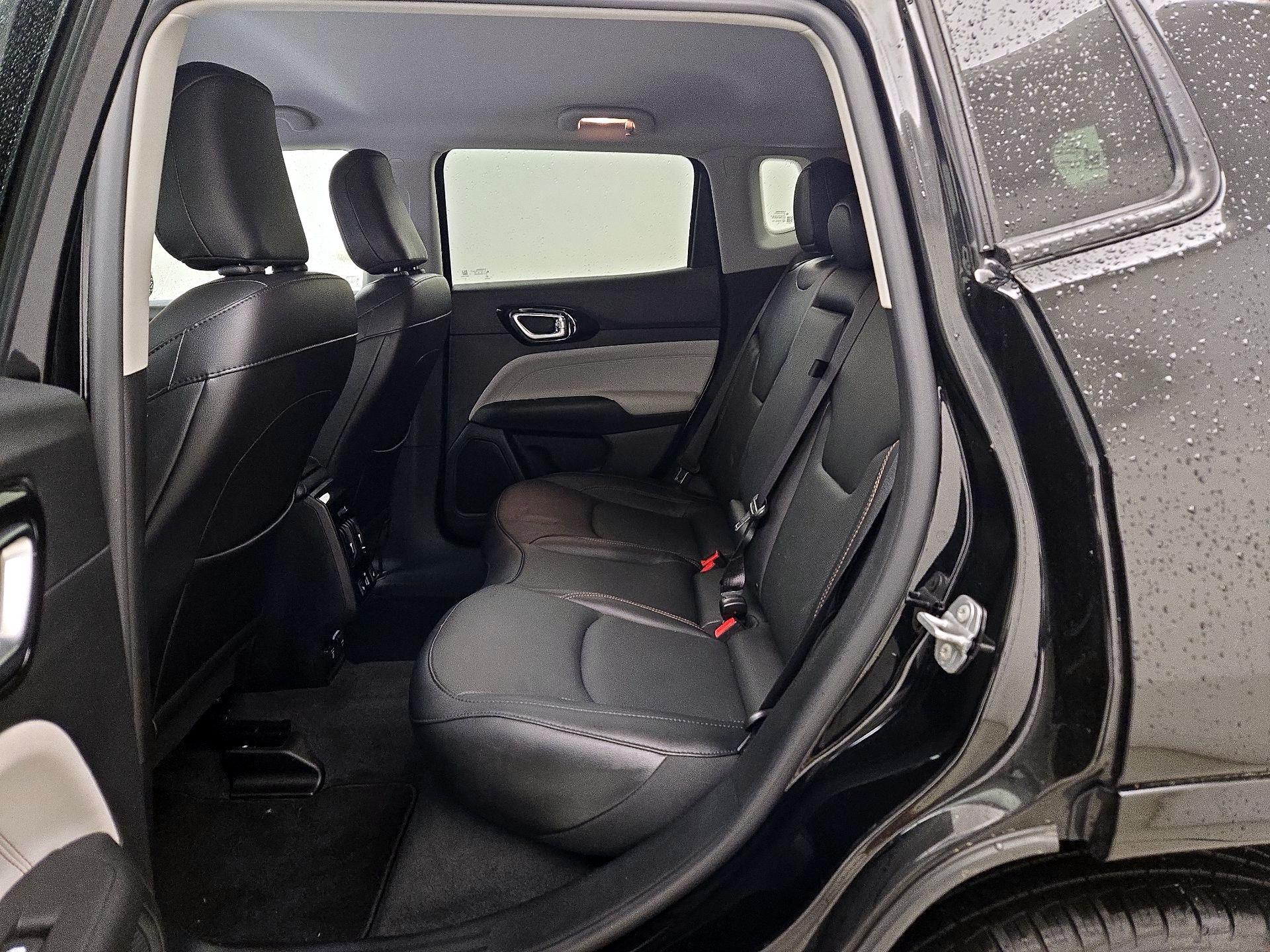 Thumbnail: 2022 Jeep Compass - 20
