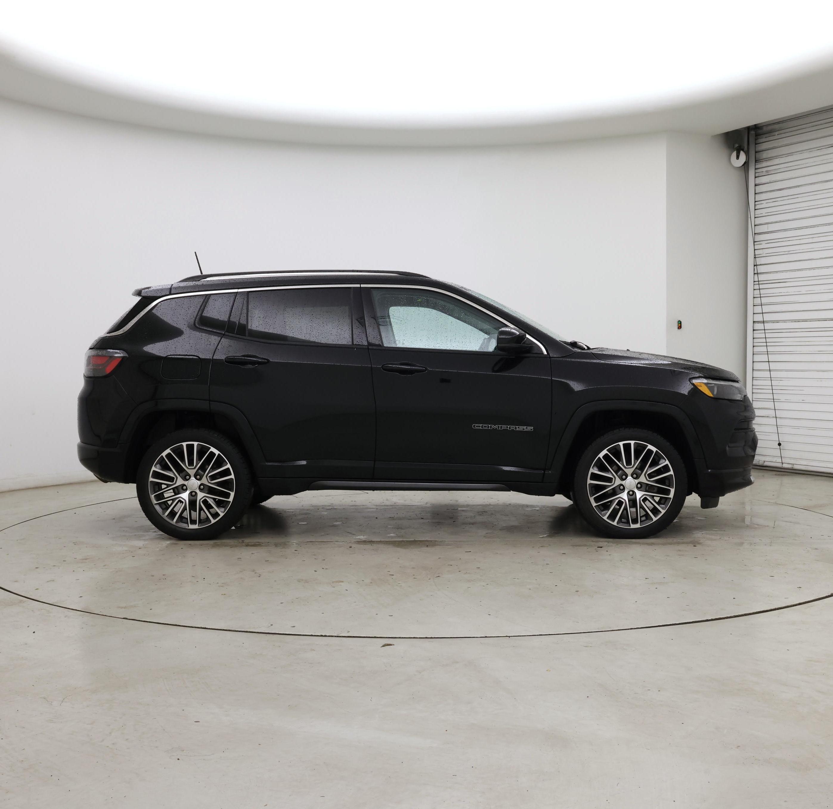 Thumbnail: 2022 Jeep Compass - 7
