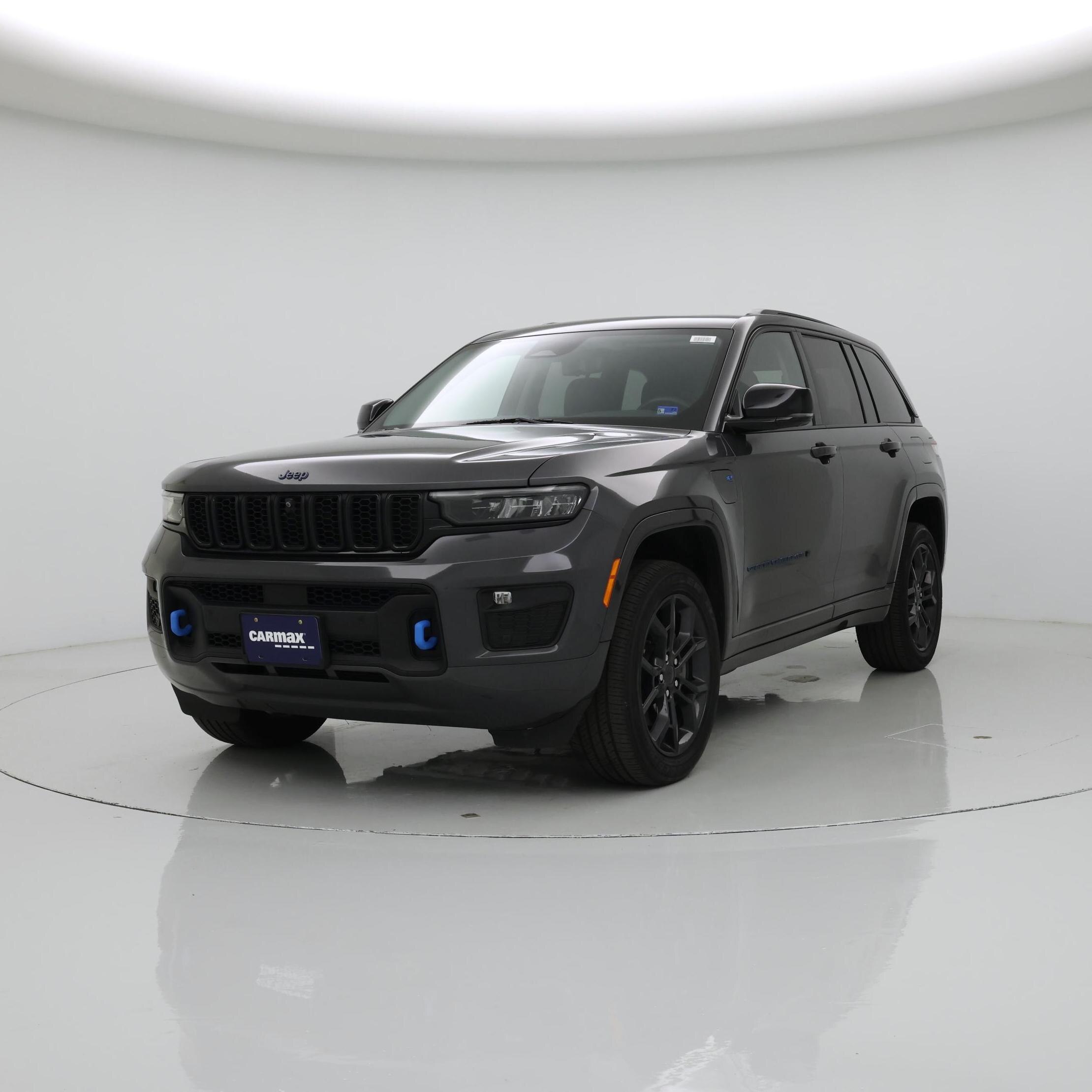Thumbnail: 2023 Jeep Grand Cherokee - 4