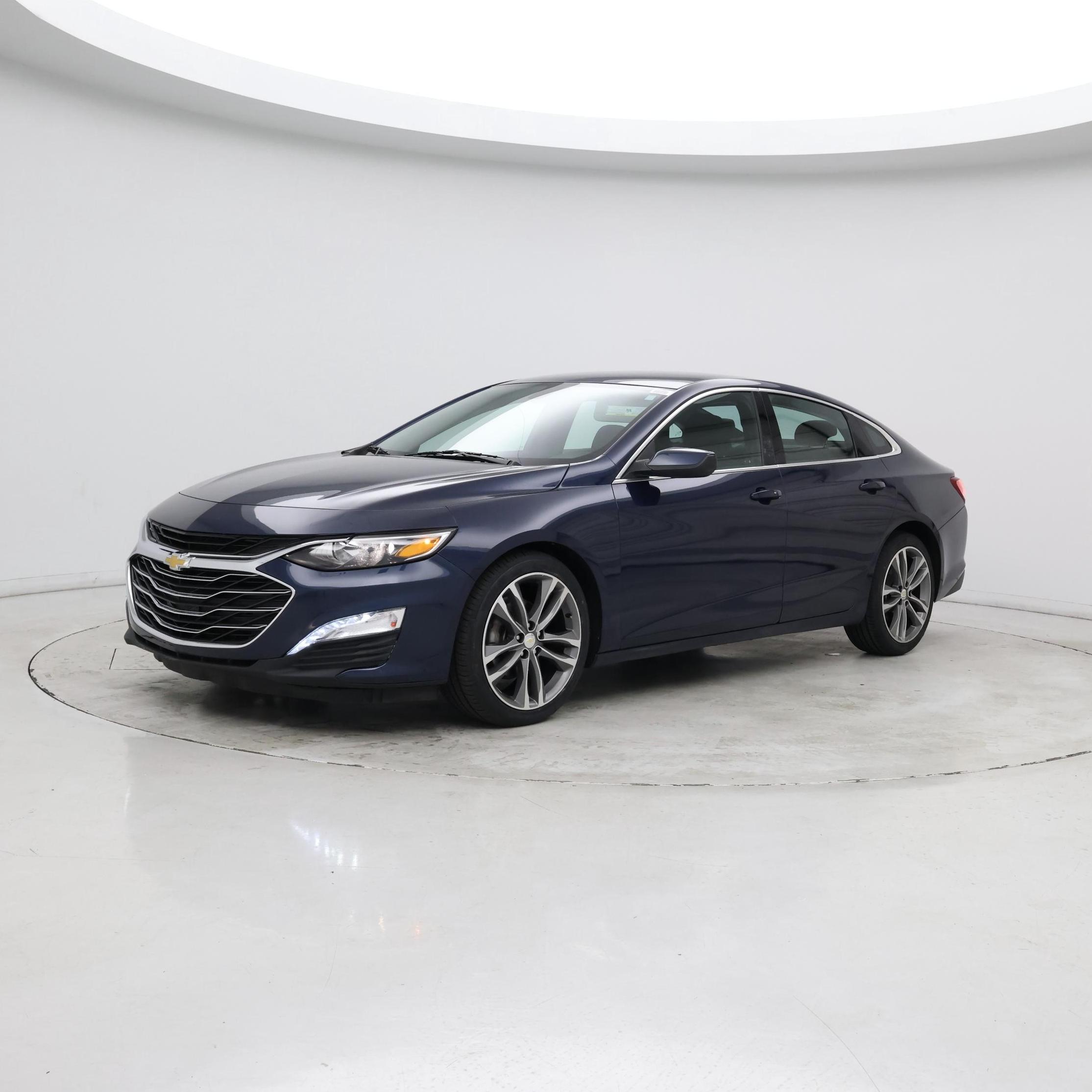 Thumbnail: 2022 Chevrolet Malibu - 3