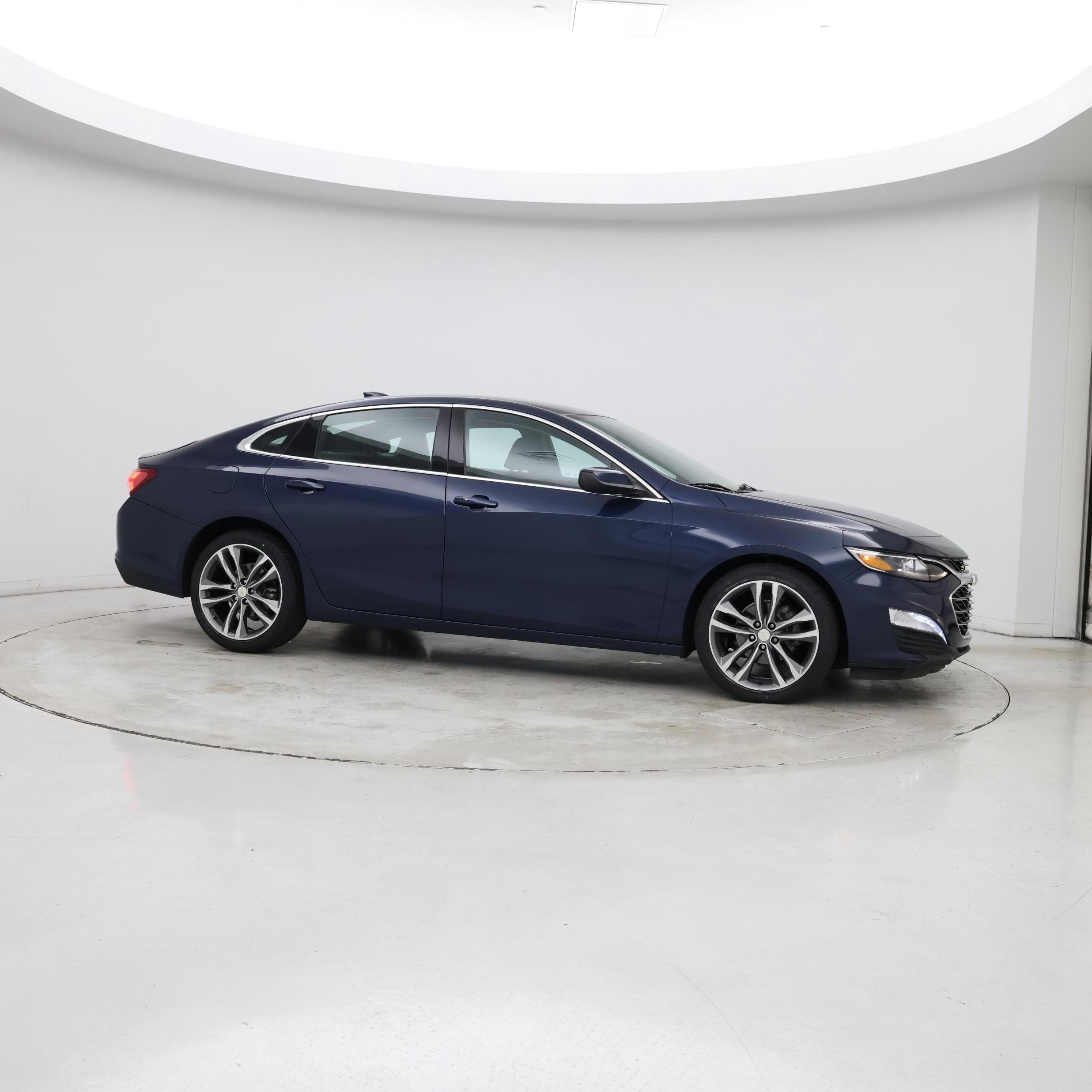 Thumbnail: 2022 Chevrolet Malibu - 7