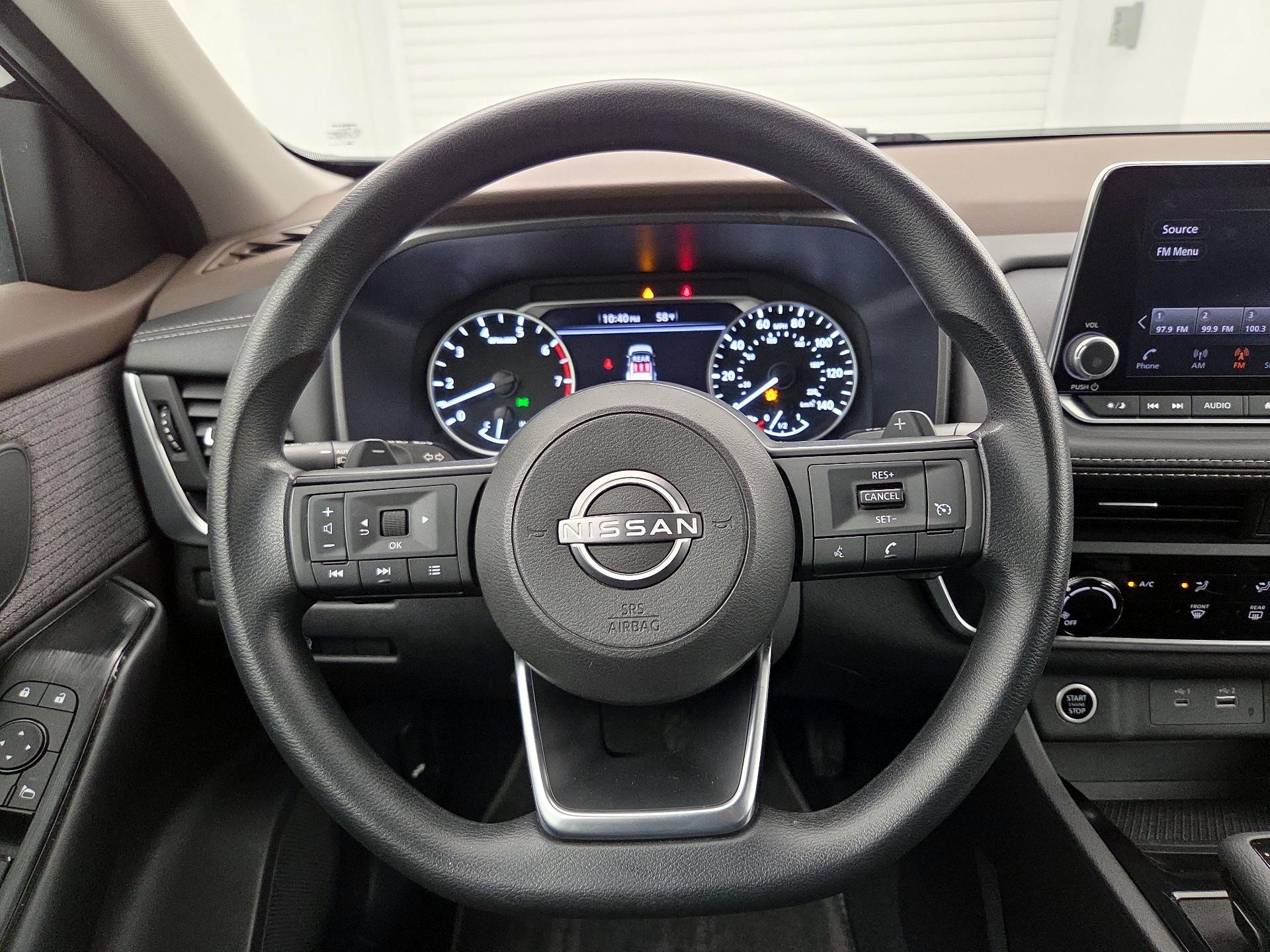 Thumbnail: 2023 Nissan Rogue - 10