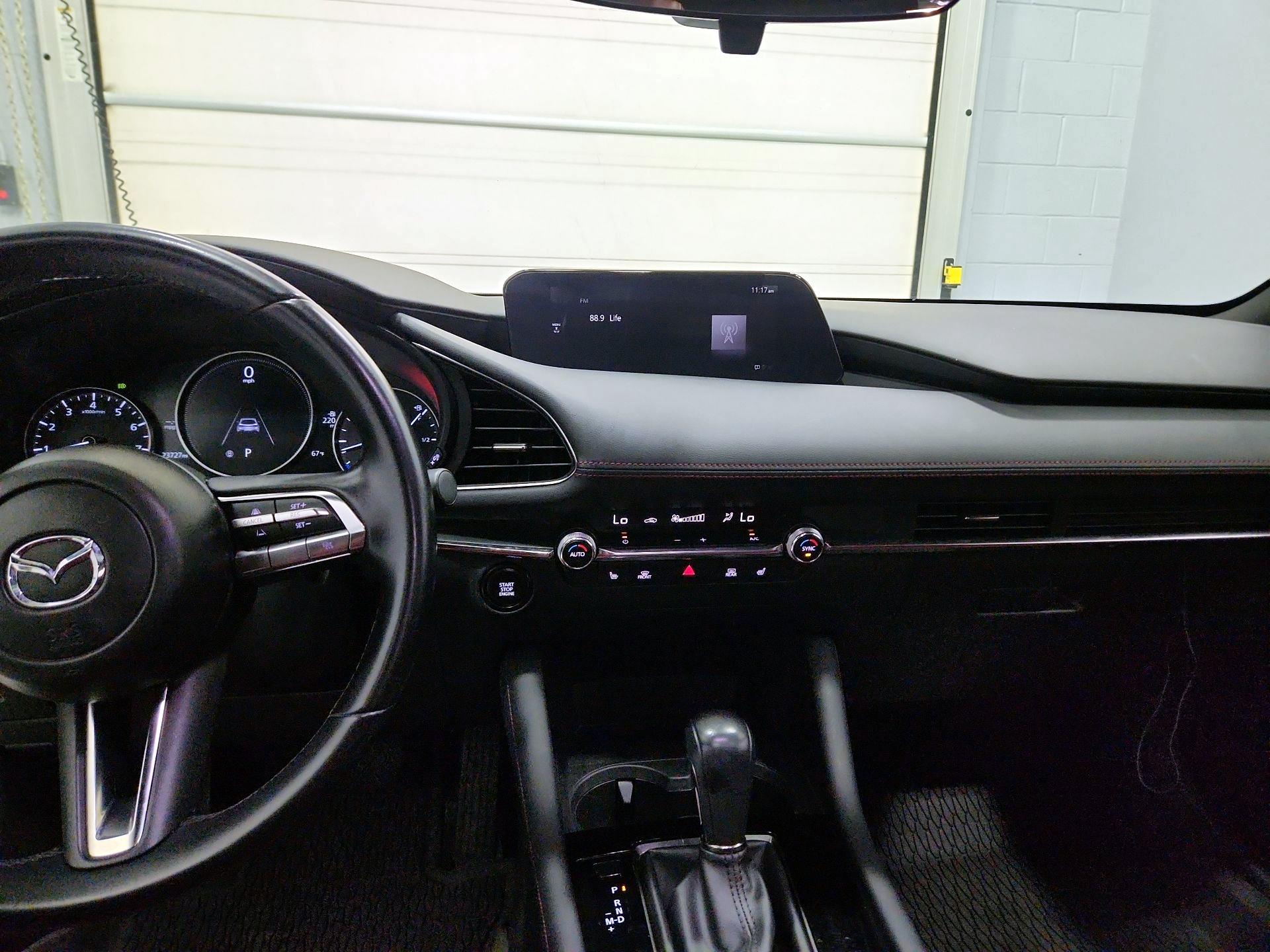 Thumbnail: 2023 Mazda Mazda3 - 9