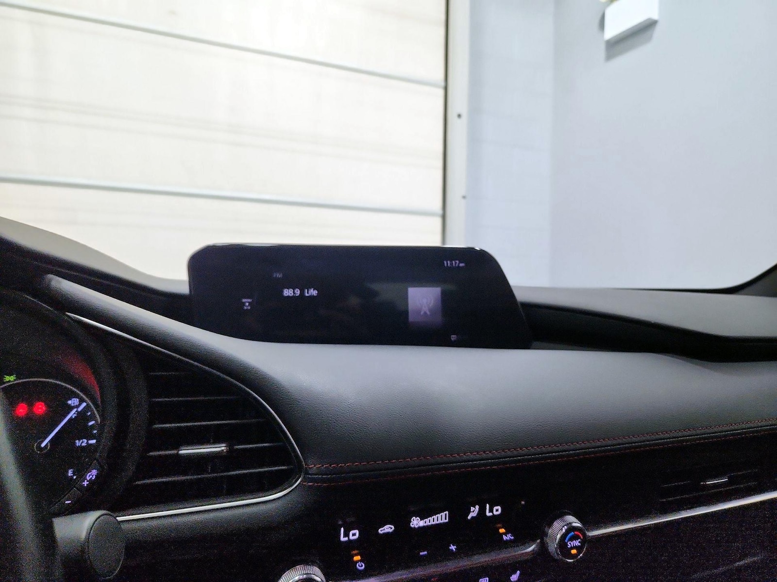 2023 Mazda Mazda3 Carbon Edition - Photo 16