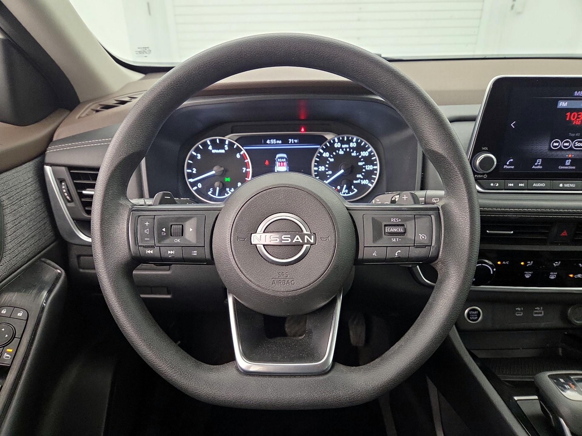 Thumbnail: 2023 Nissan Rogue - 10