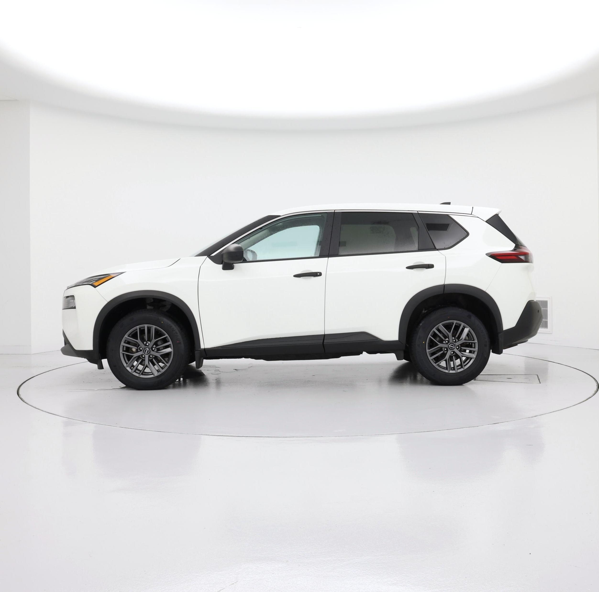 Thumbnail: 2023 Nissan Rogue - 3