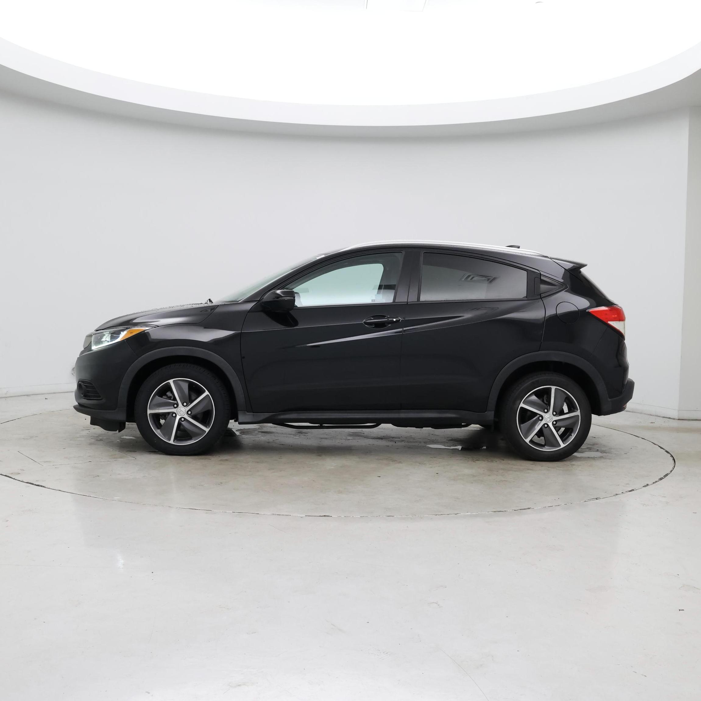 Thumbnail: 2021 Honda HR-V - 3