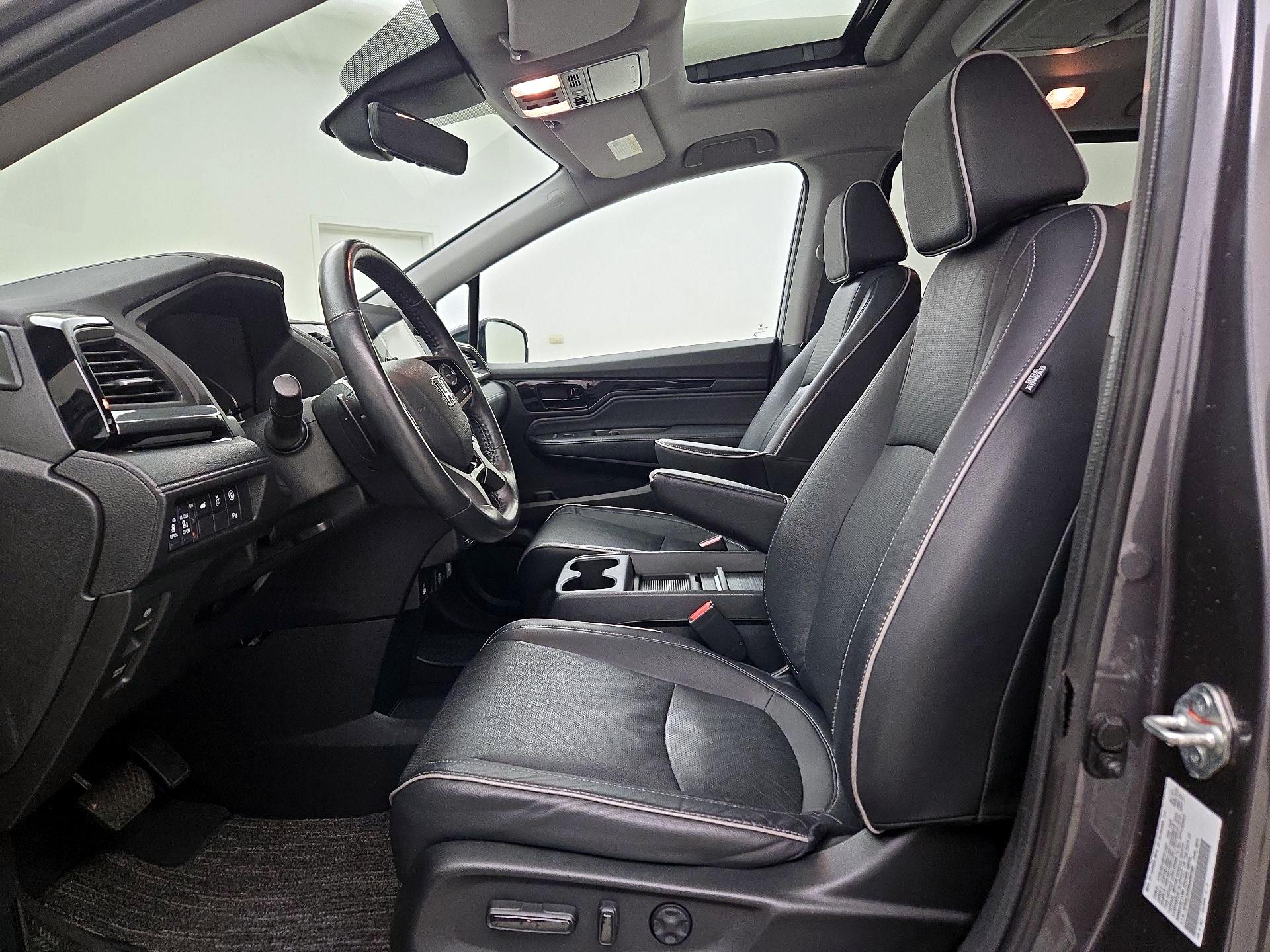 Thumbnail: 2022 Honda Odyssey - 11