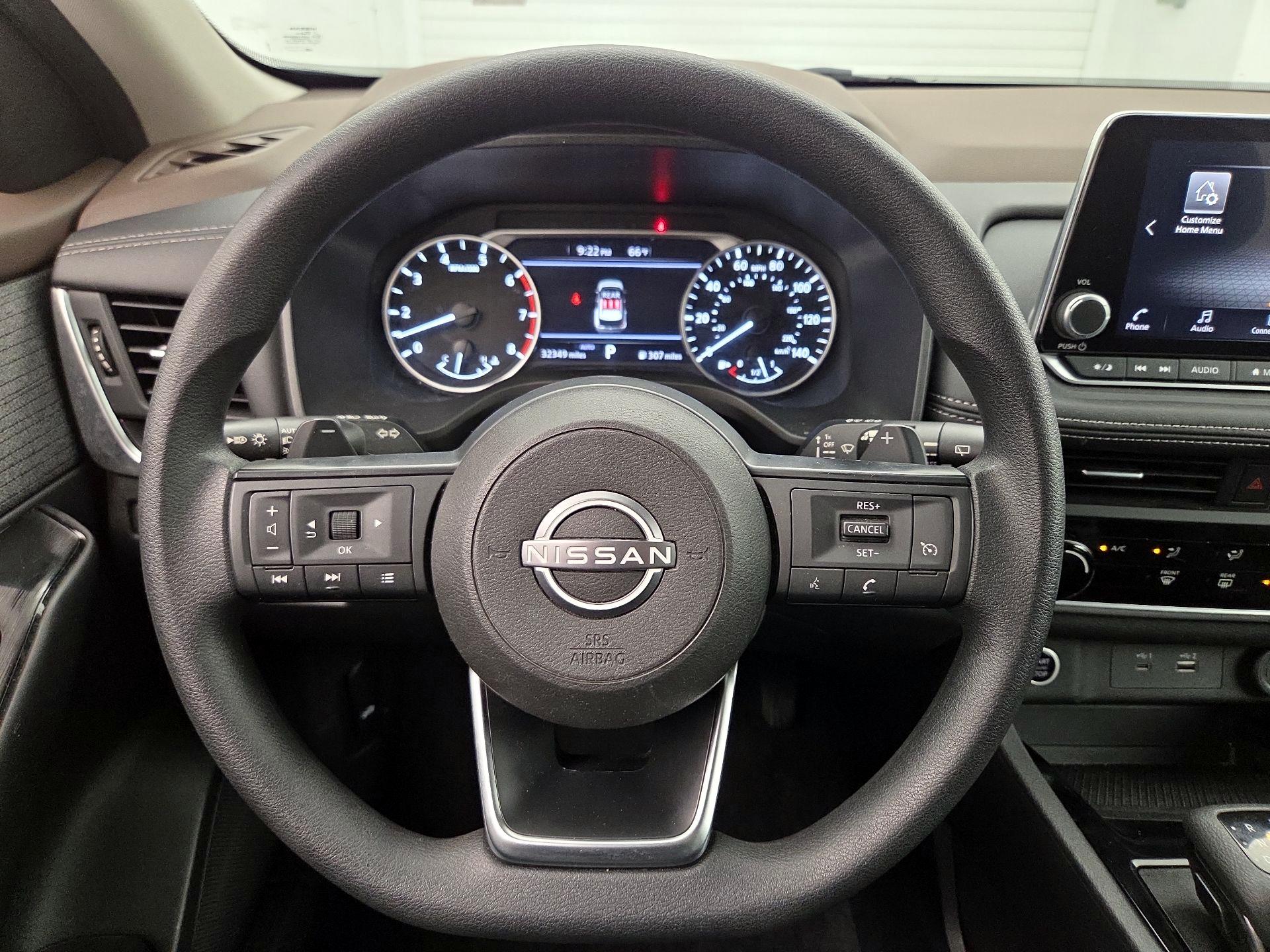 Thumbnail: 2023 Nissan Rogue - 10