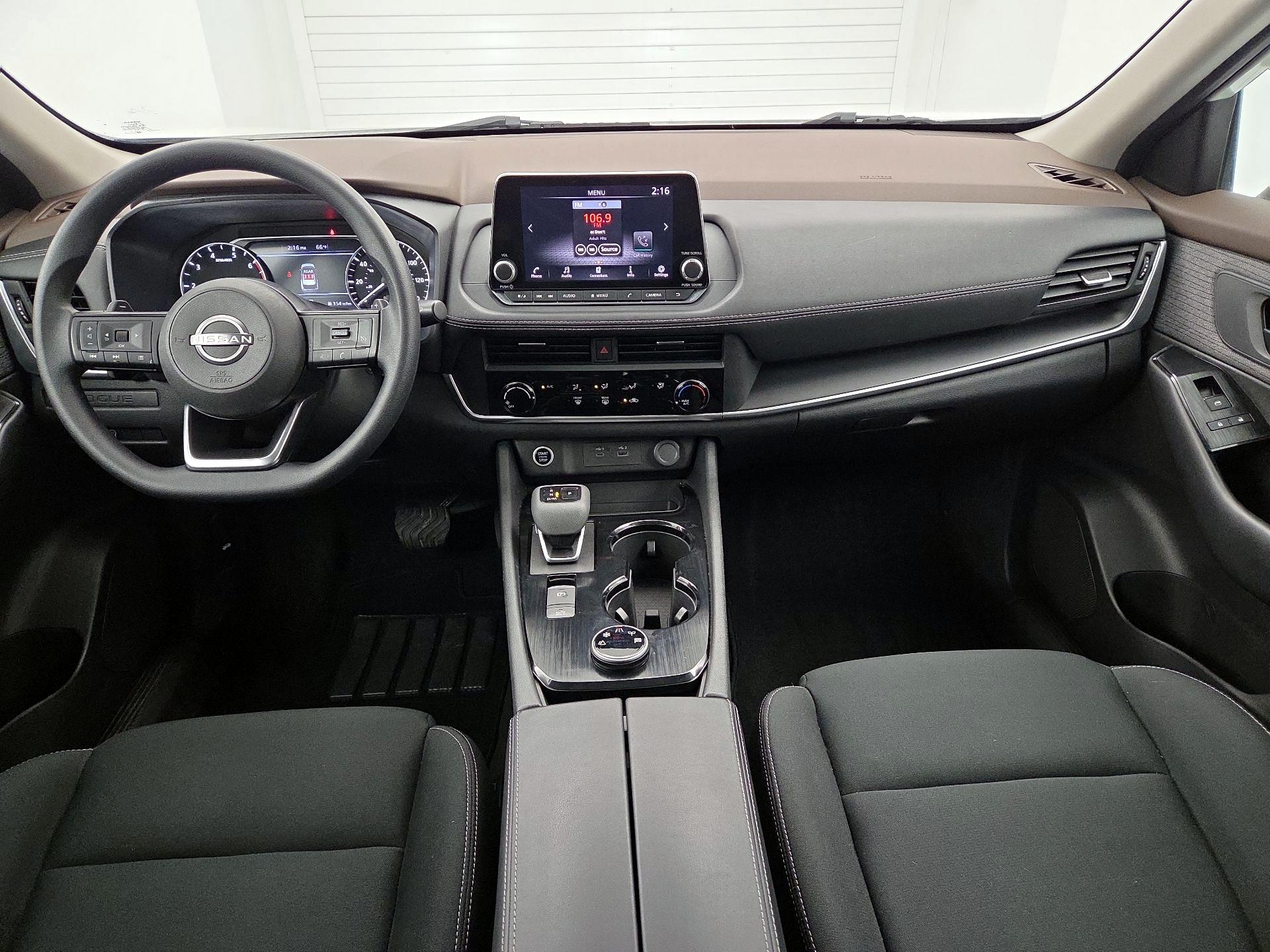 Thumbnail: 2023 Nissan Rogue - 9
