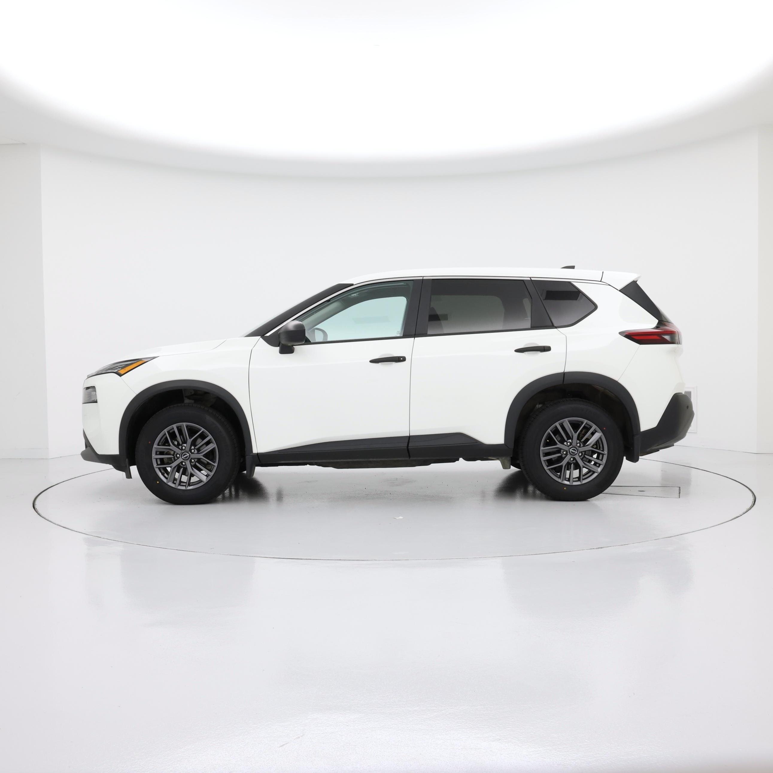 Thumbnail: 2023 Nissan Rogue - 3