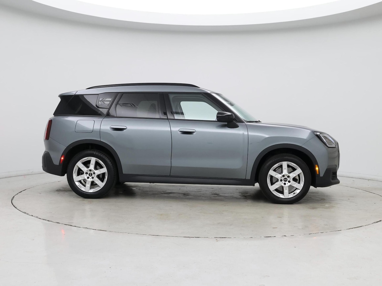 2025 MINI Countryman S - Photo 8