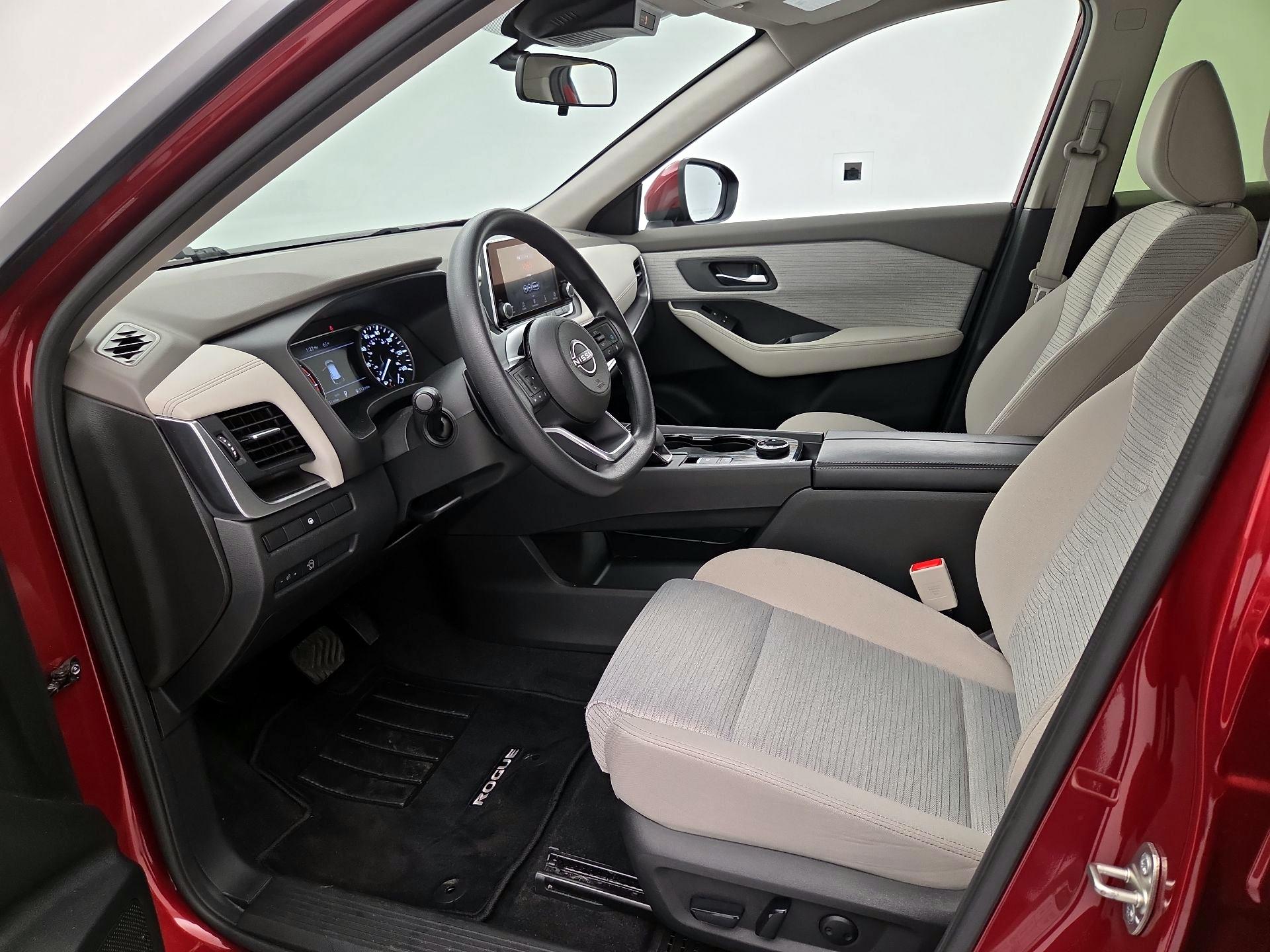 Thumbnail: 2023 Nissan Rogue - 11