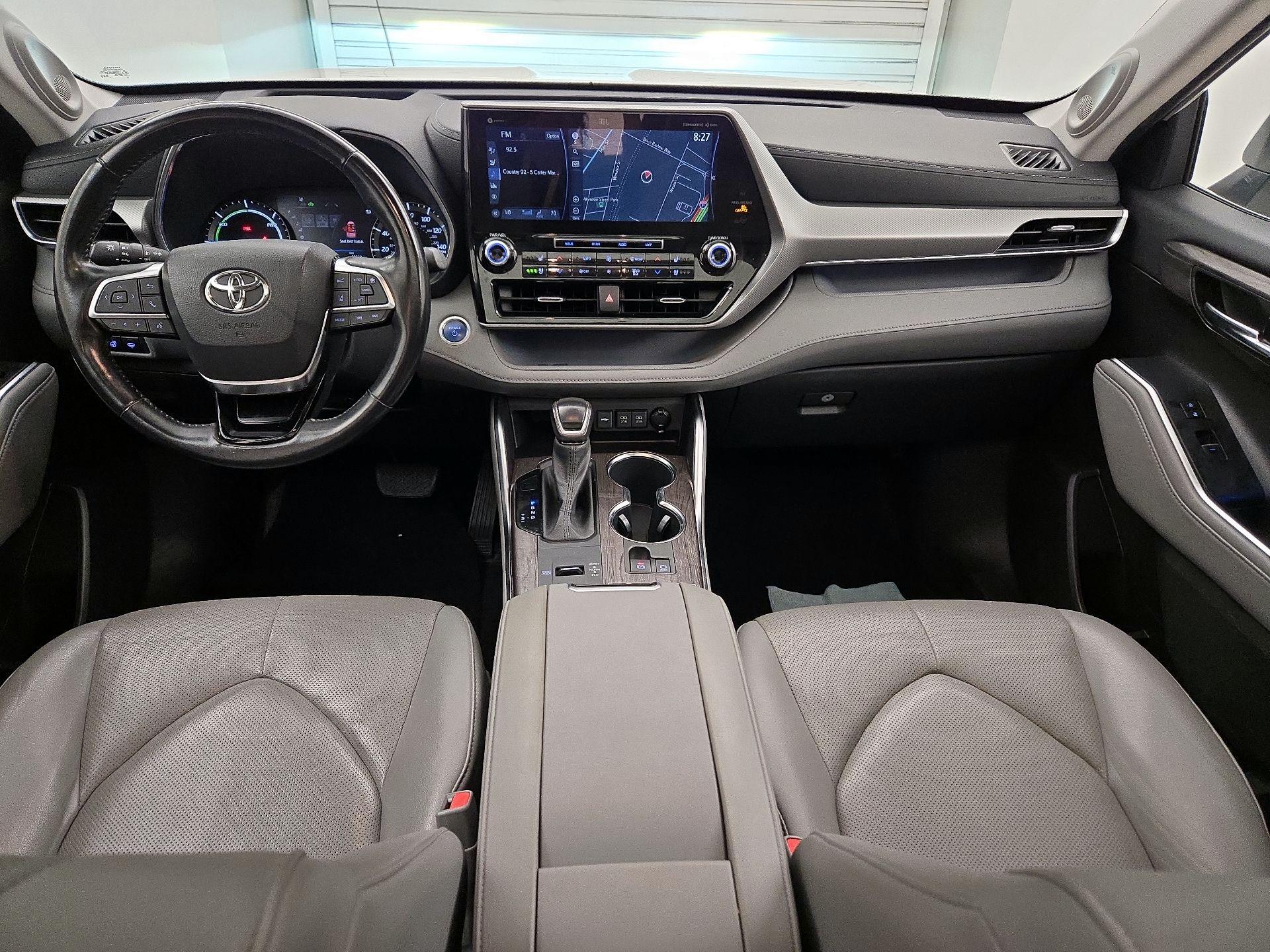 Thumbnail: 2021 Toyota Highlander - 9