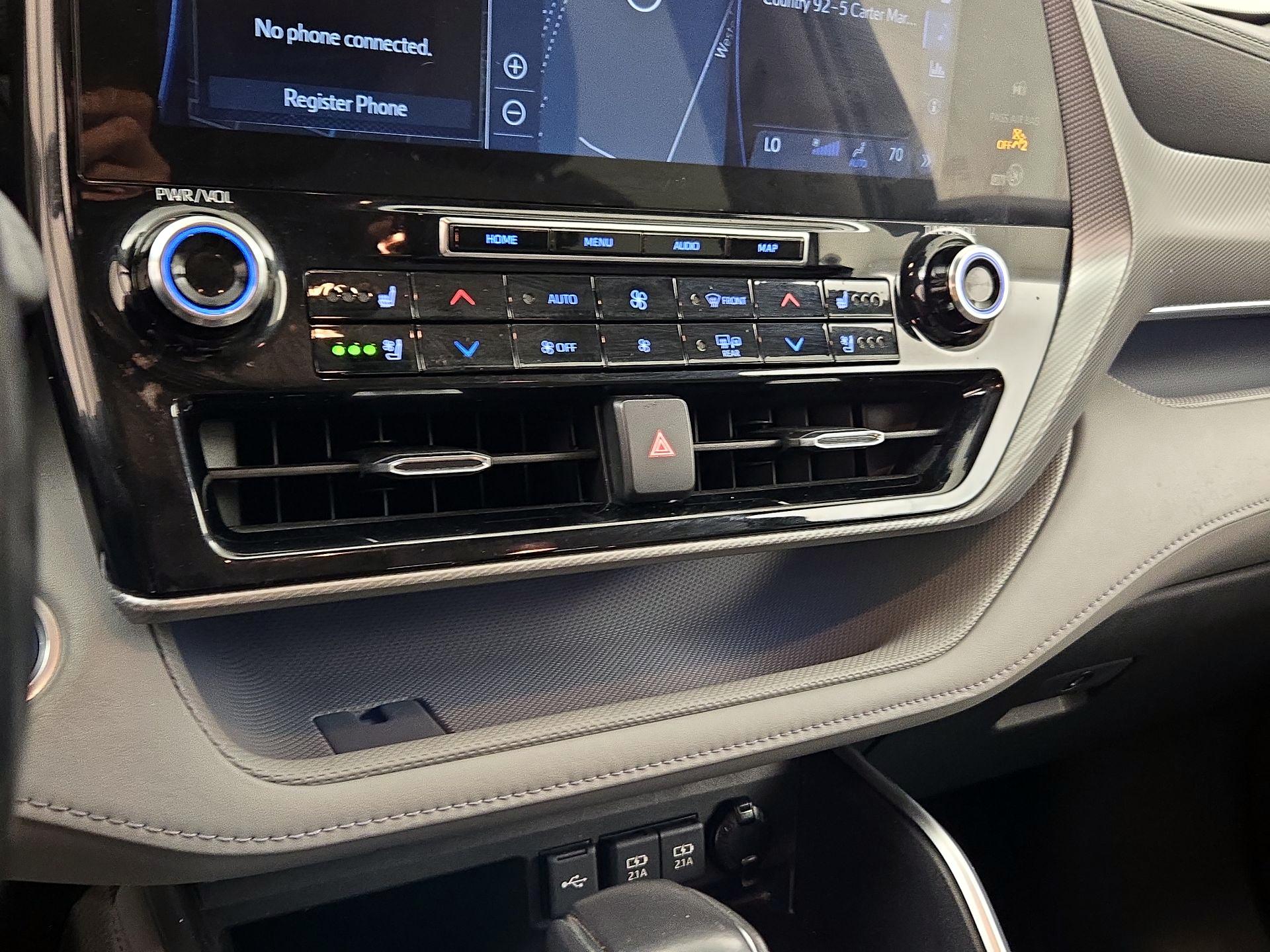 Thumbnail: 2021 Toyota Highlander - 17