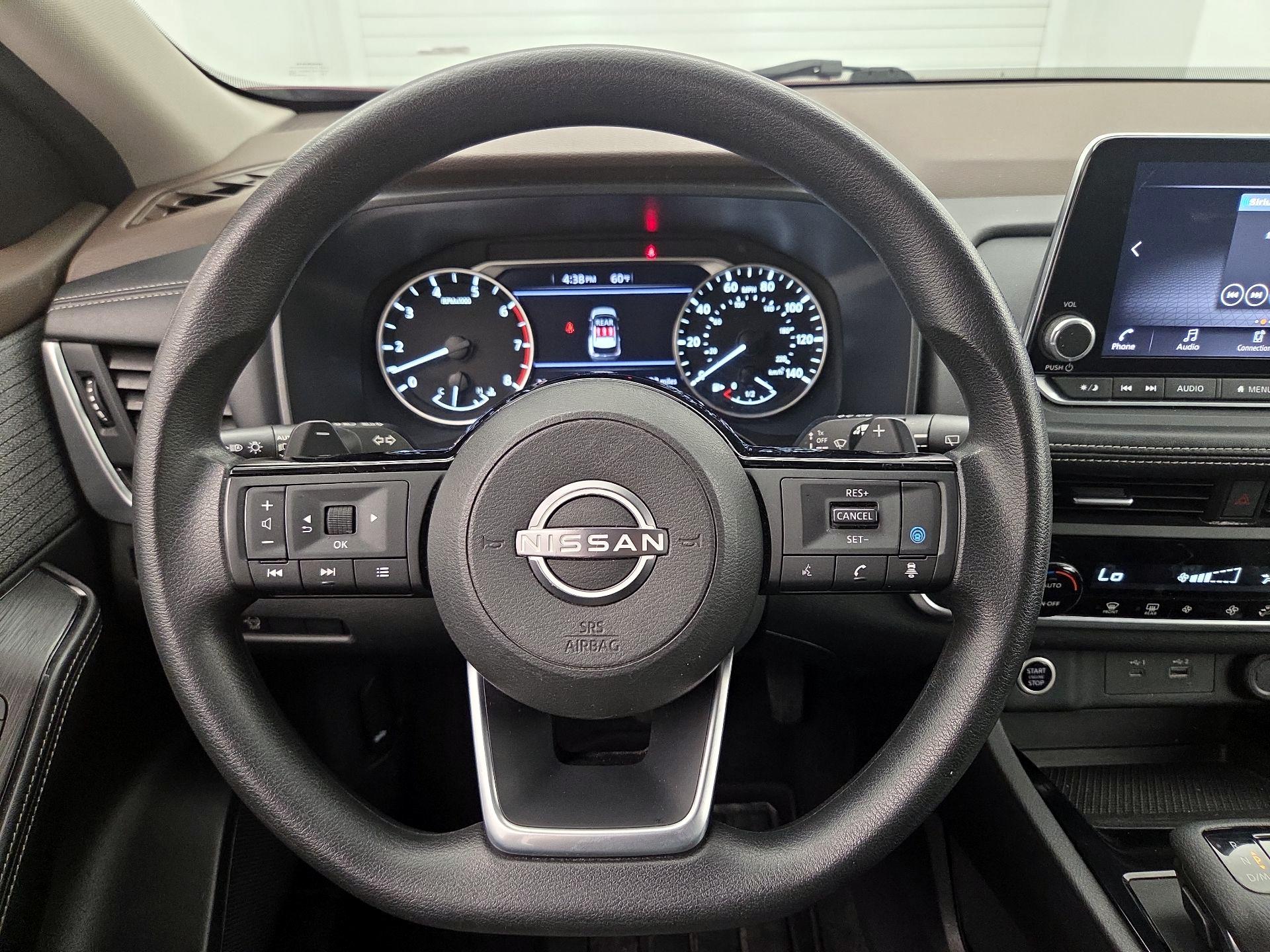 Thumbnail: 2023 Nissan Rogue - 10