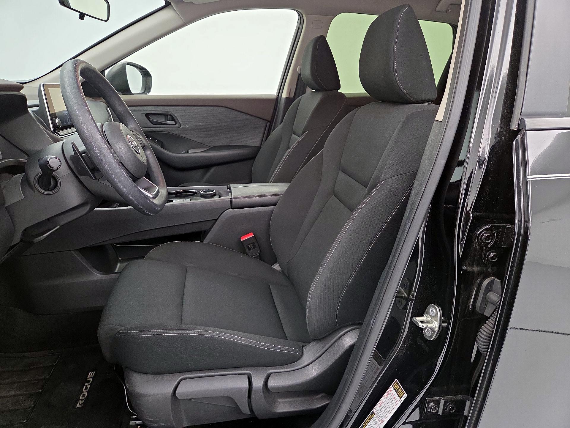 Thumbnail: 2023 Nissan Rogue - 11
