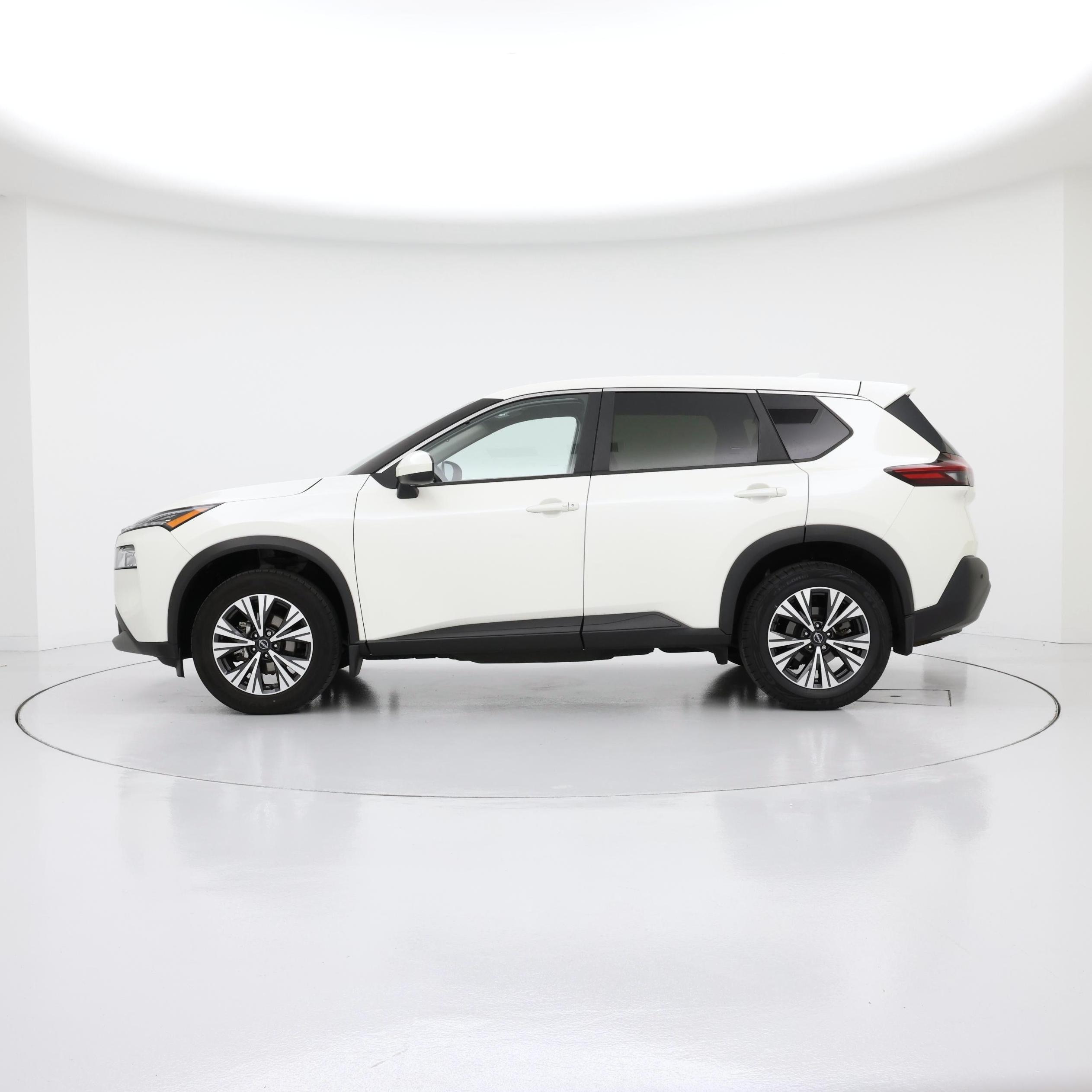 Thumbnail: 2023 Nissan Rogue - 3