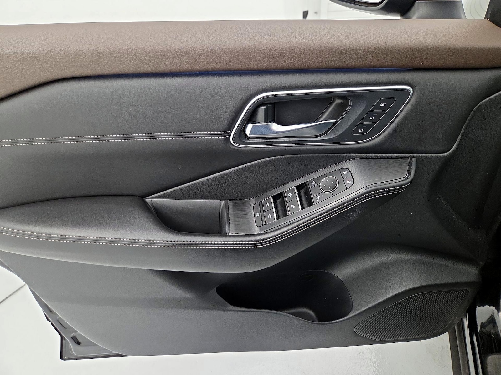2023 Nissan Rogue Platinum - Photo 13