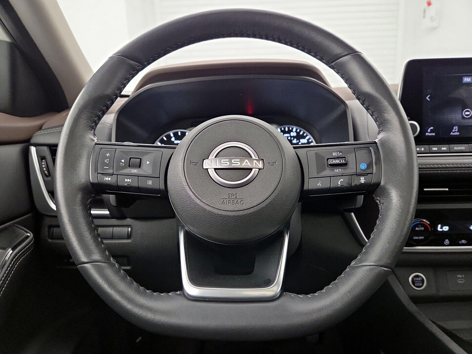 Thumbnail: 2023 Nissan Rogue - 10