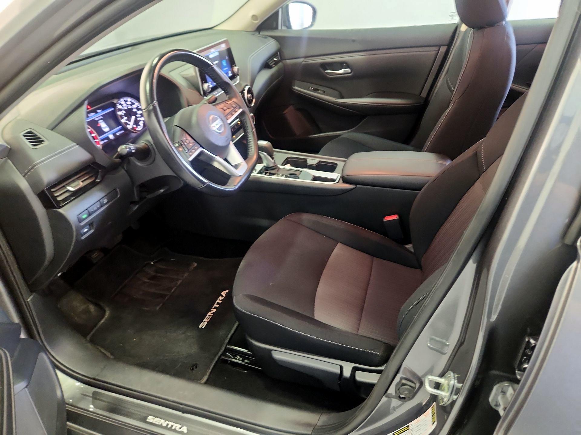 Thumbnail: 2022 Nissan Sentra - 11