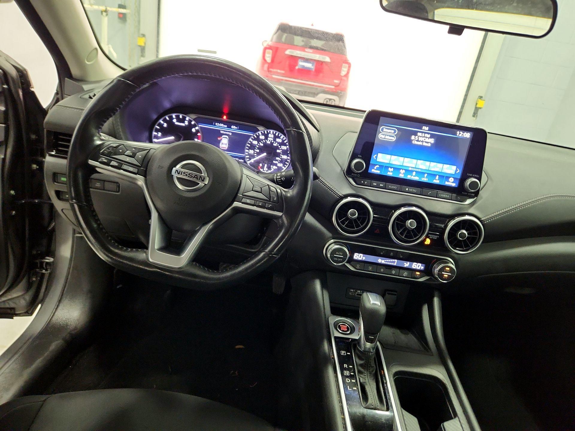 Thumbnail: 2023 Nissan Sentra - 9