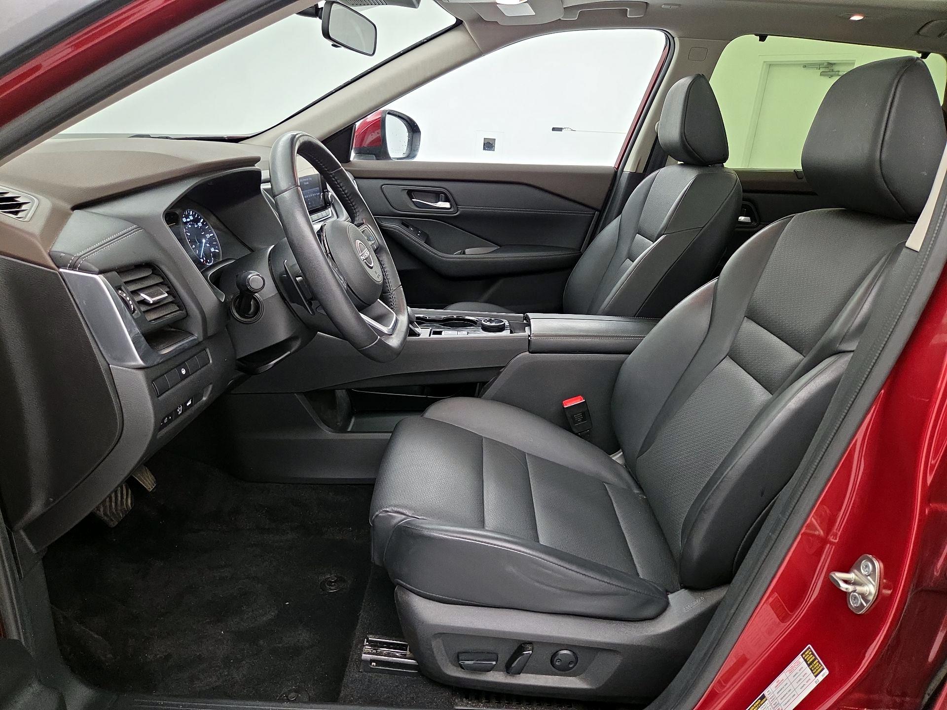 Thumbnail: 2023 Nissan Rogue - 11