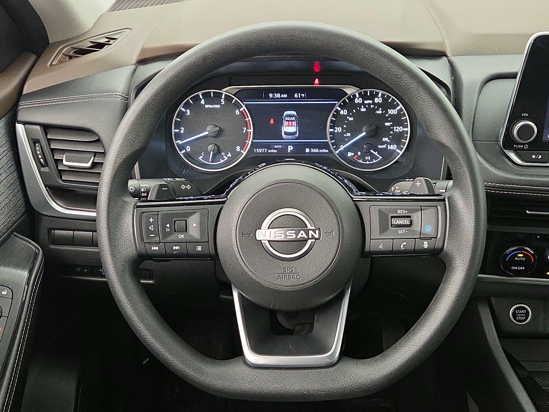 Thumbnail: 2023 Nissan Rogue - 10
