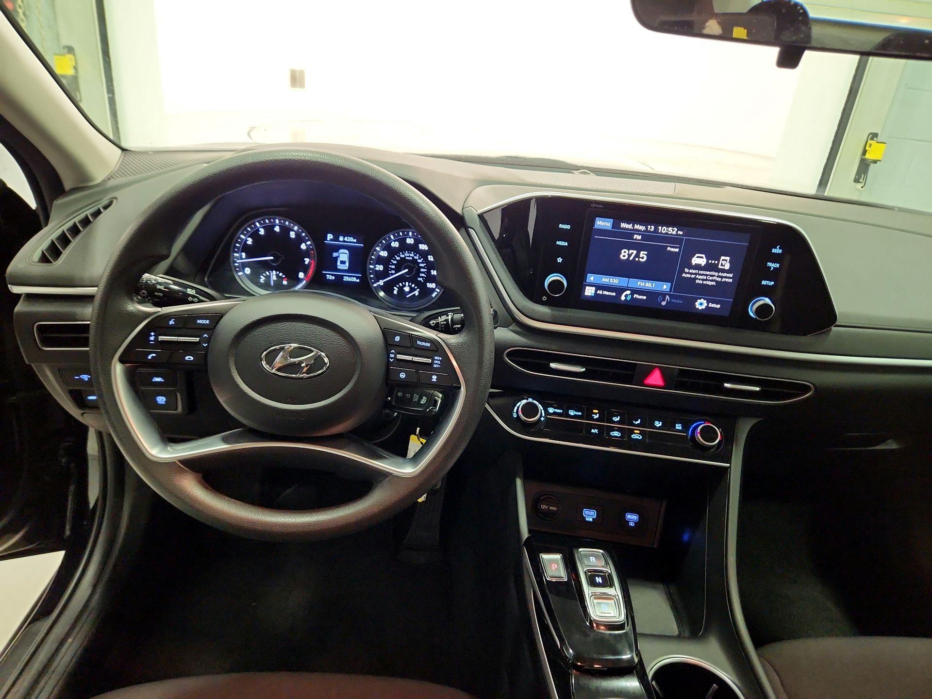 Thumbnail: 2023 Hyundai Sonata - 9