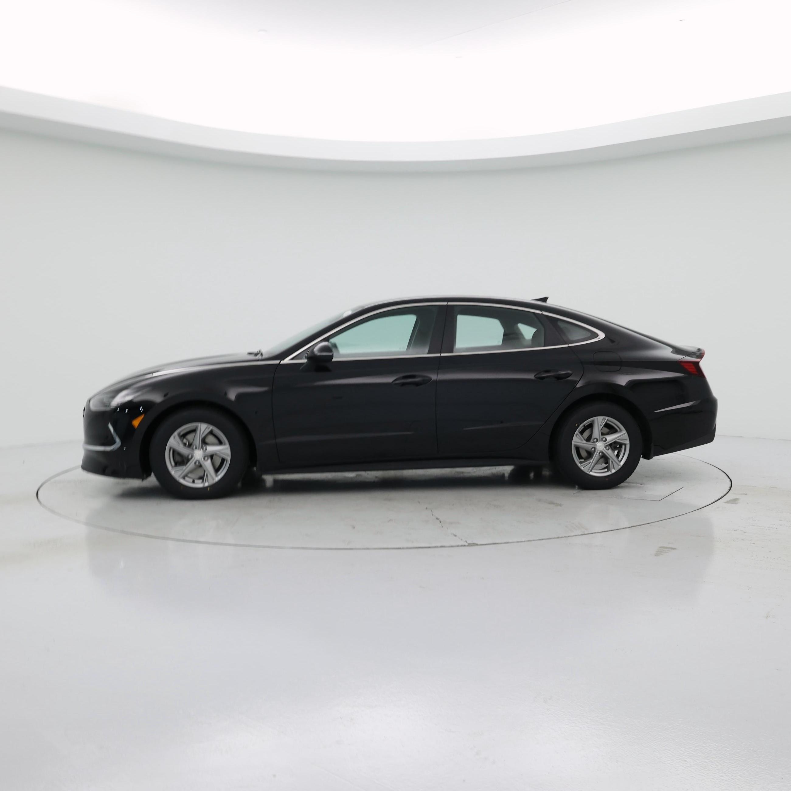 Thumbnail: 2023 Hyundai Sonata - 3