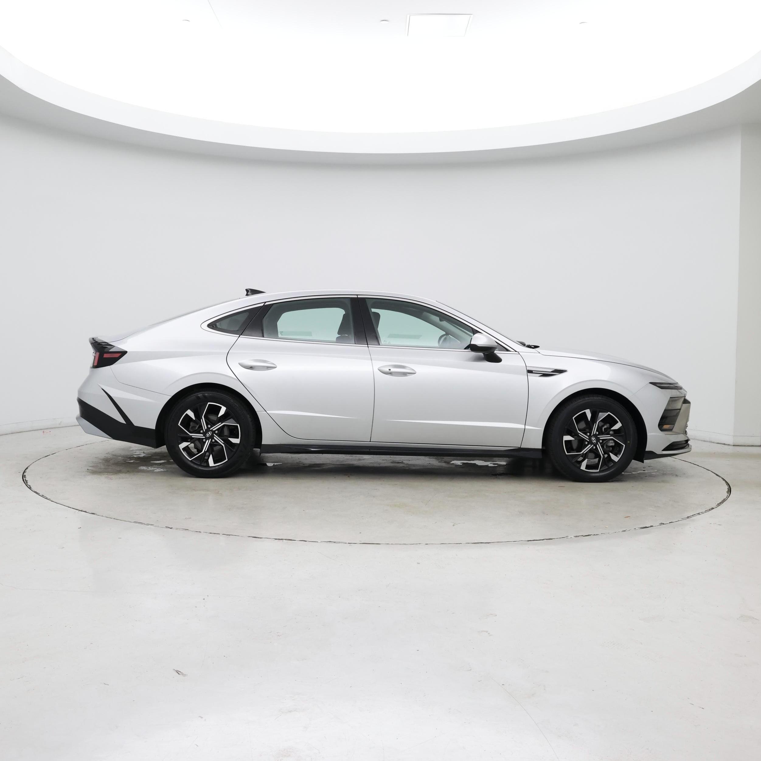Thumbnail: 2025 Hyundai Sonata - 7