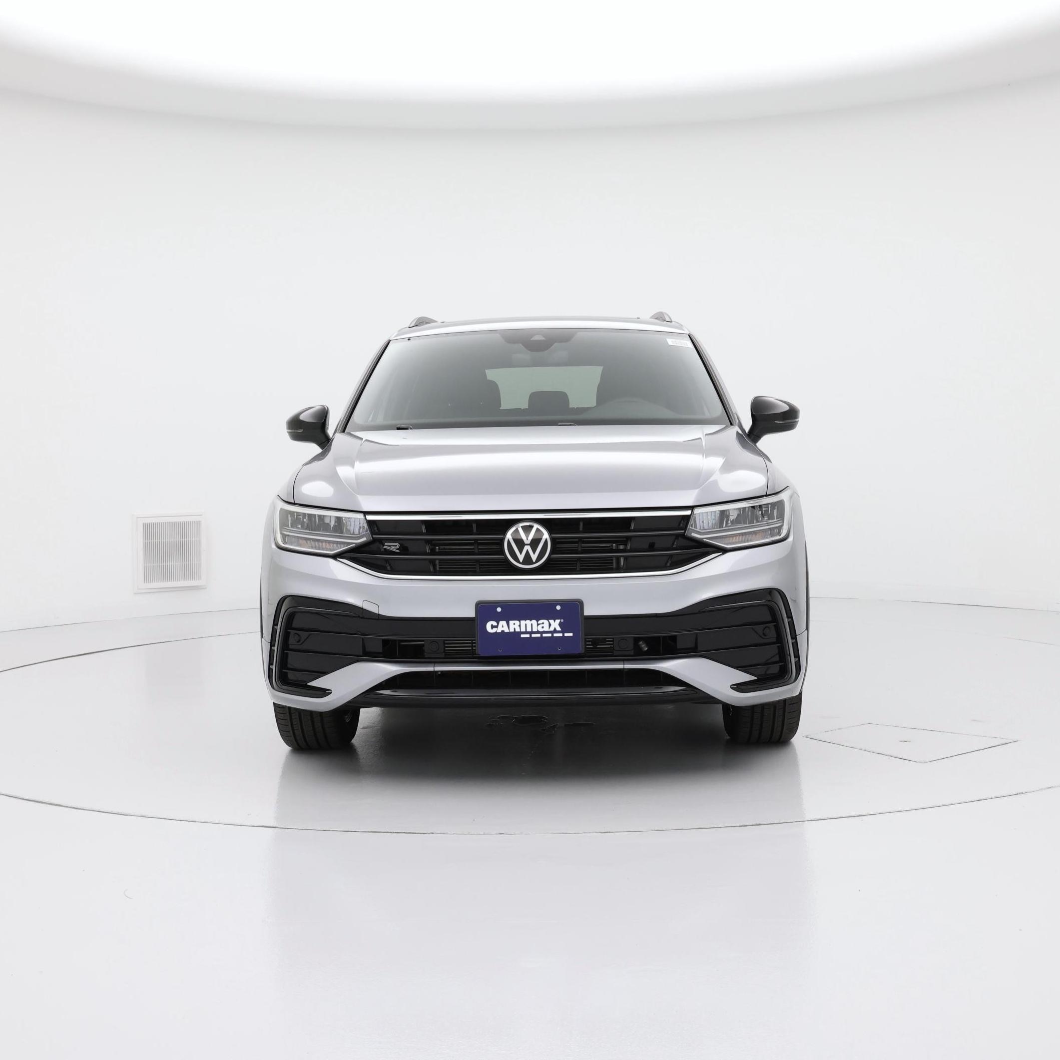 Thumbnail: 2022 Volkswagen Tiguan - 5