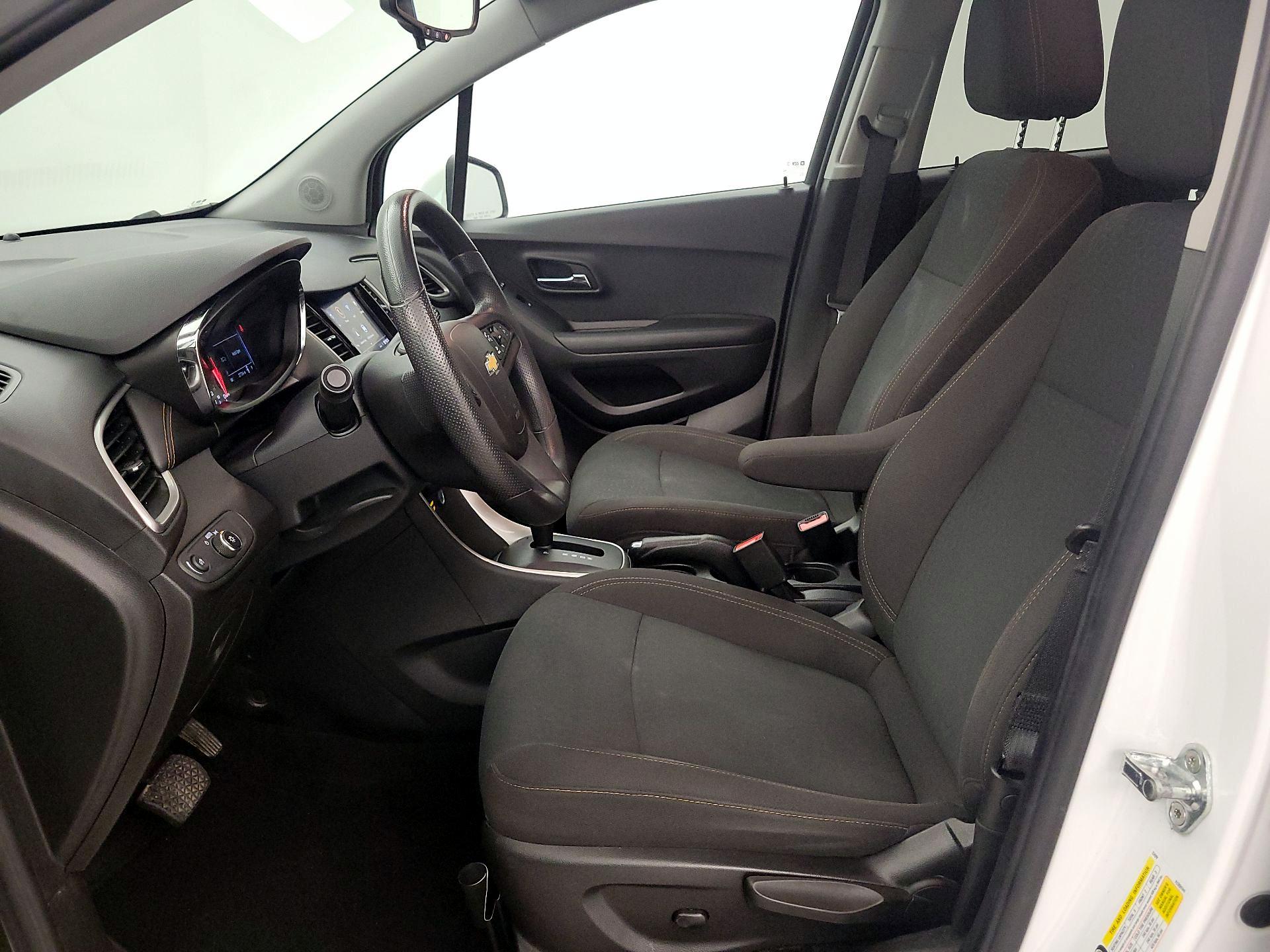 Thumbnail: 2021 Chevrolet Trax - 11
