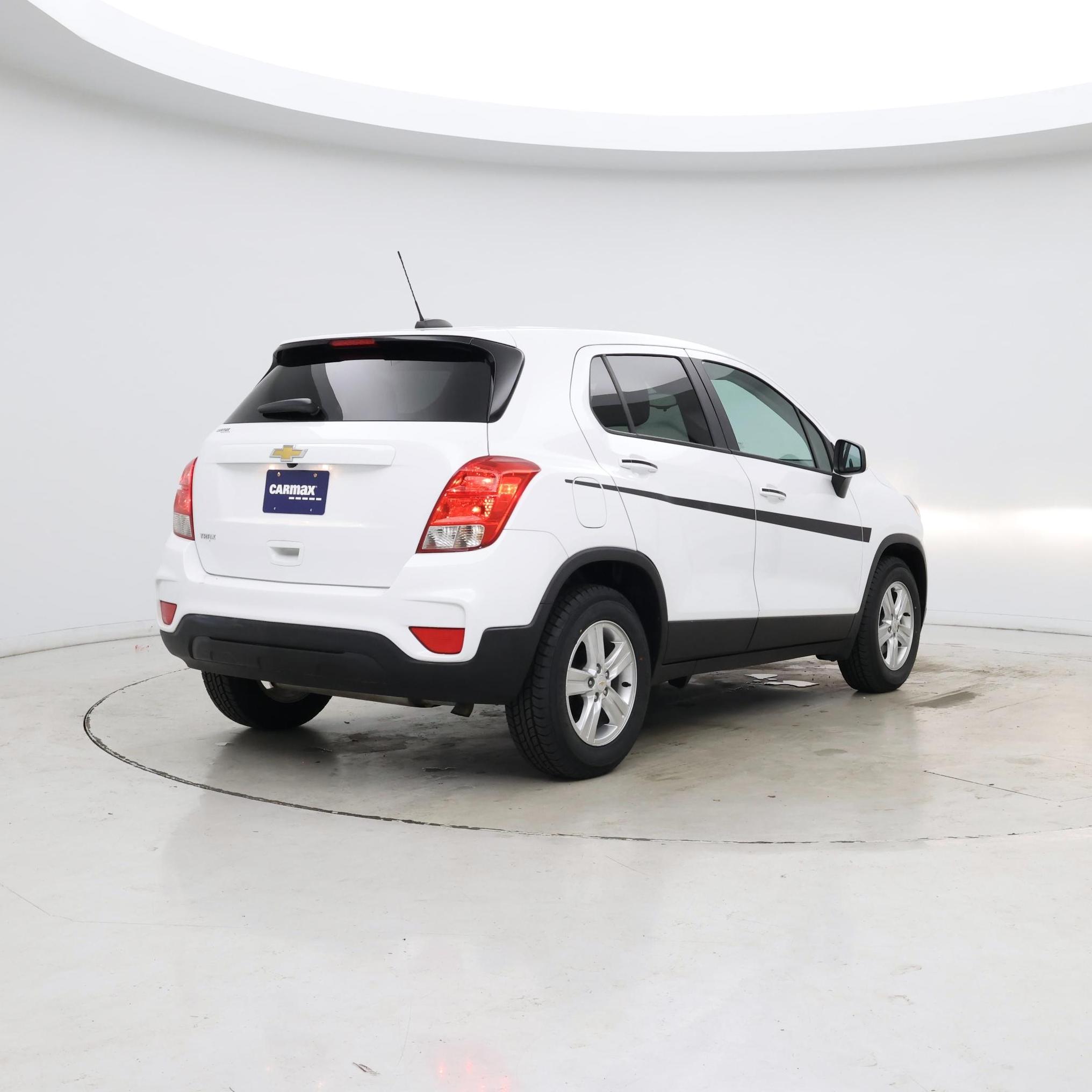 Thumbnail: 2021 Chevrolet Trax - 8