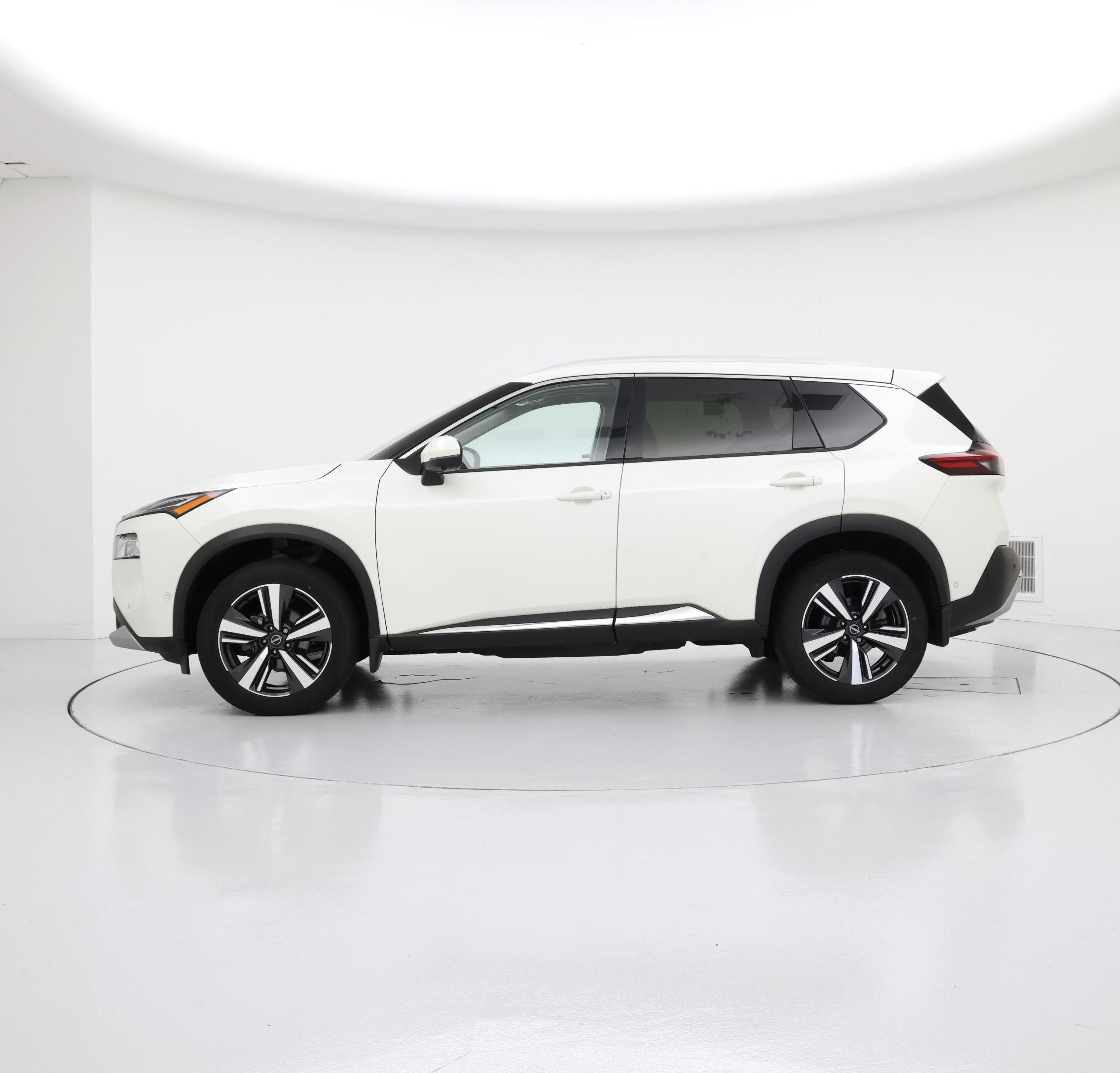 Thumbnail: 2023 Nissan Rogue - 3