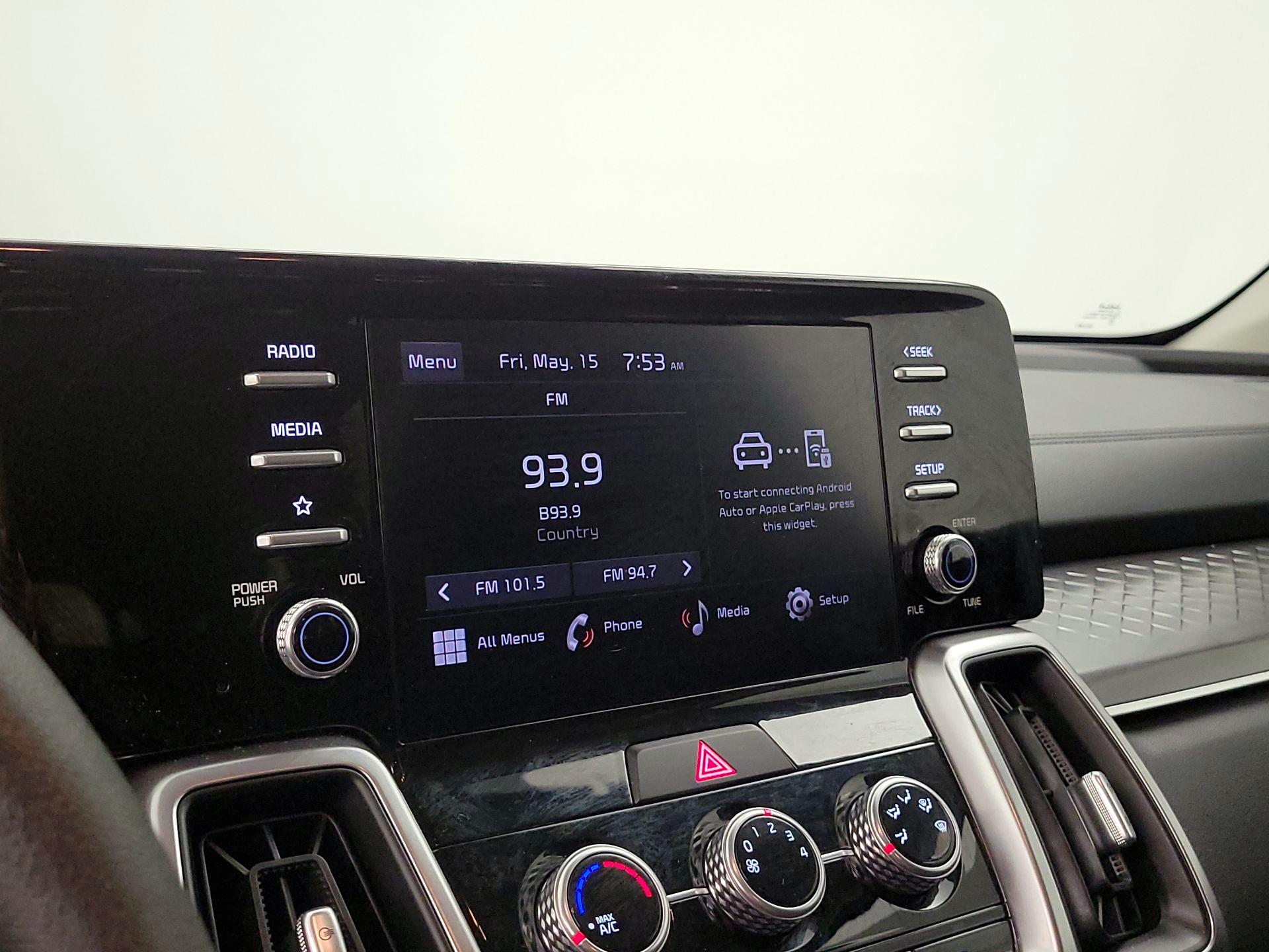 Thumbnail: 2023 Kia Sorento - 15