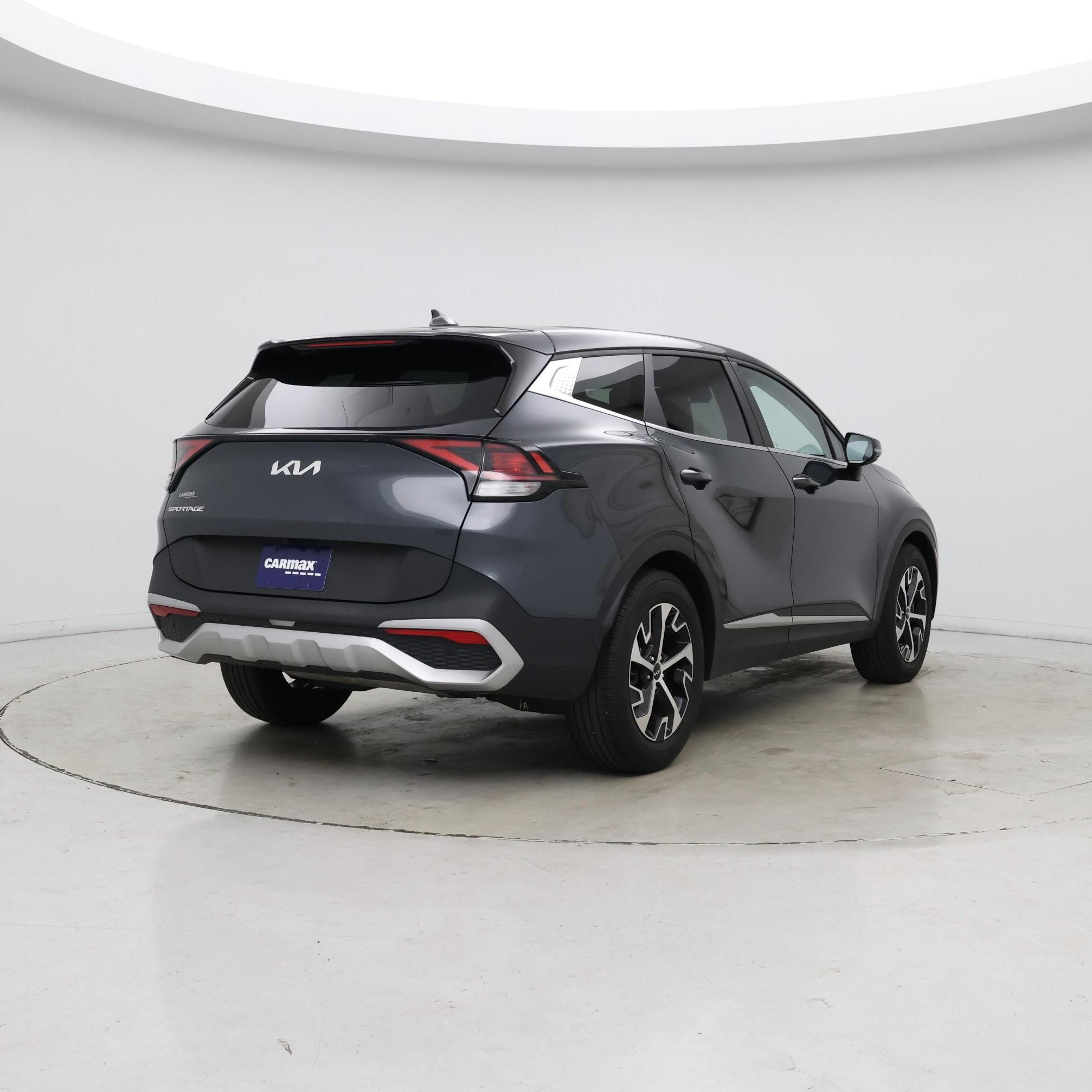 Thumbnail: 2023 Kia Sportage - 8