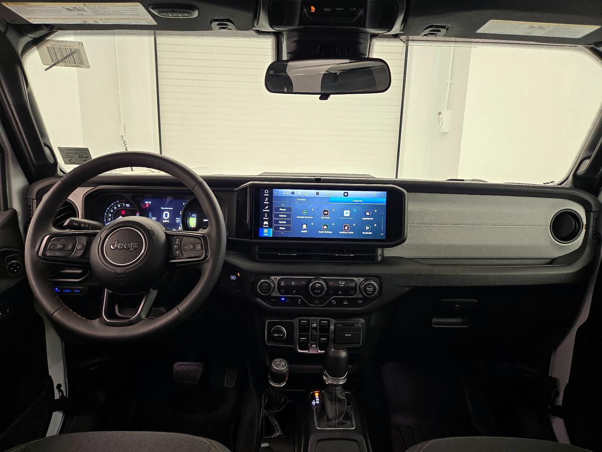Thumbnail: 2024 Jeep Wrangler - 9