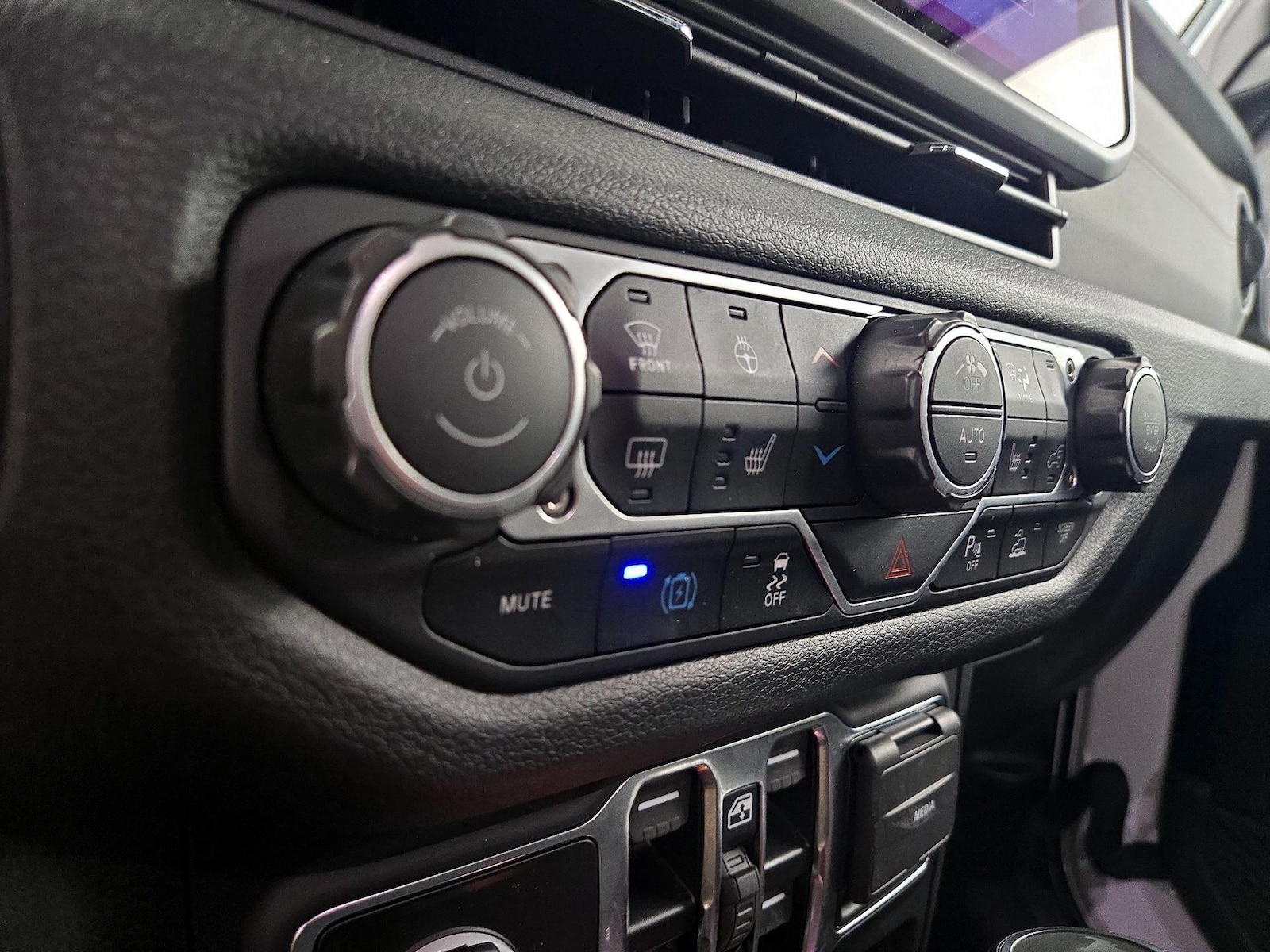 2024 Jeep Wrangler 4xe Sports S 4XE - Photo 17