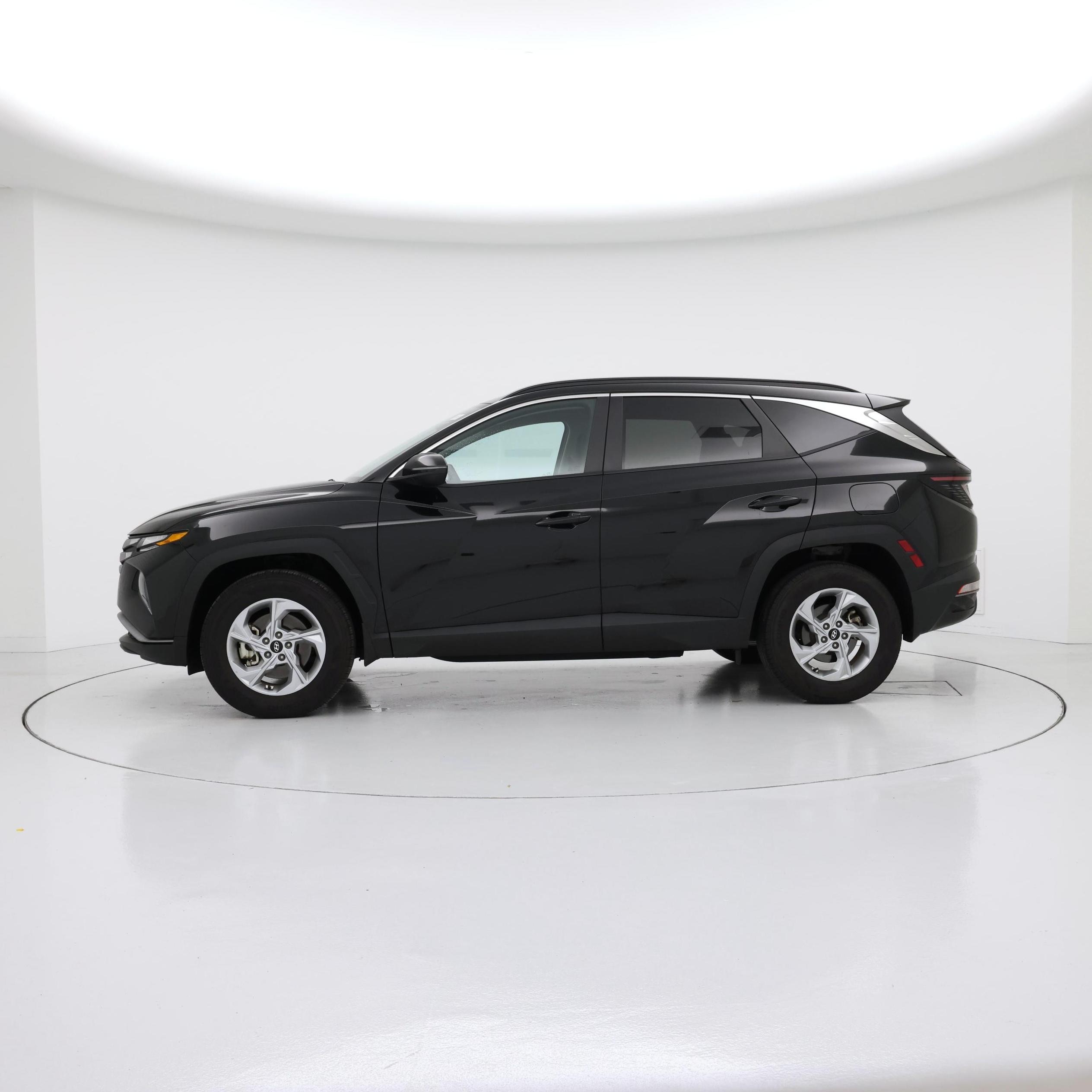 Thumbnail: 2023 Hyundai Tucson - 3