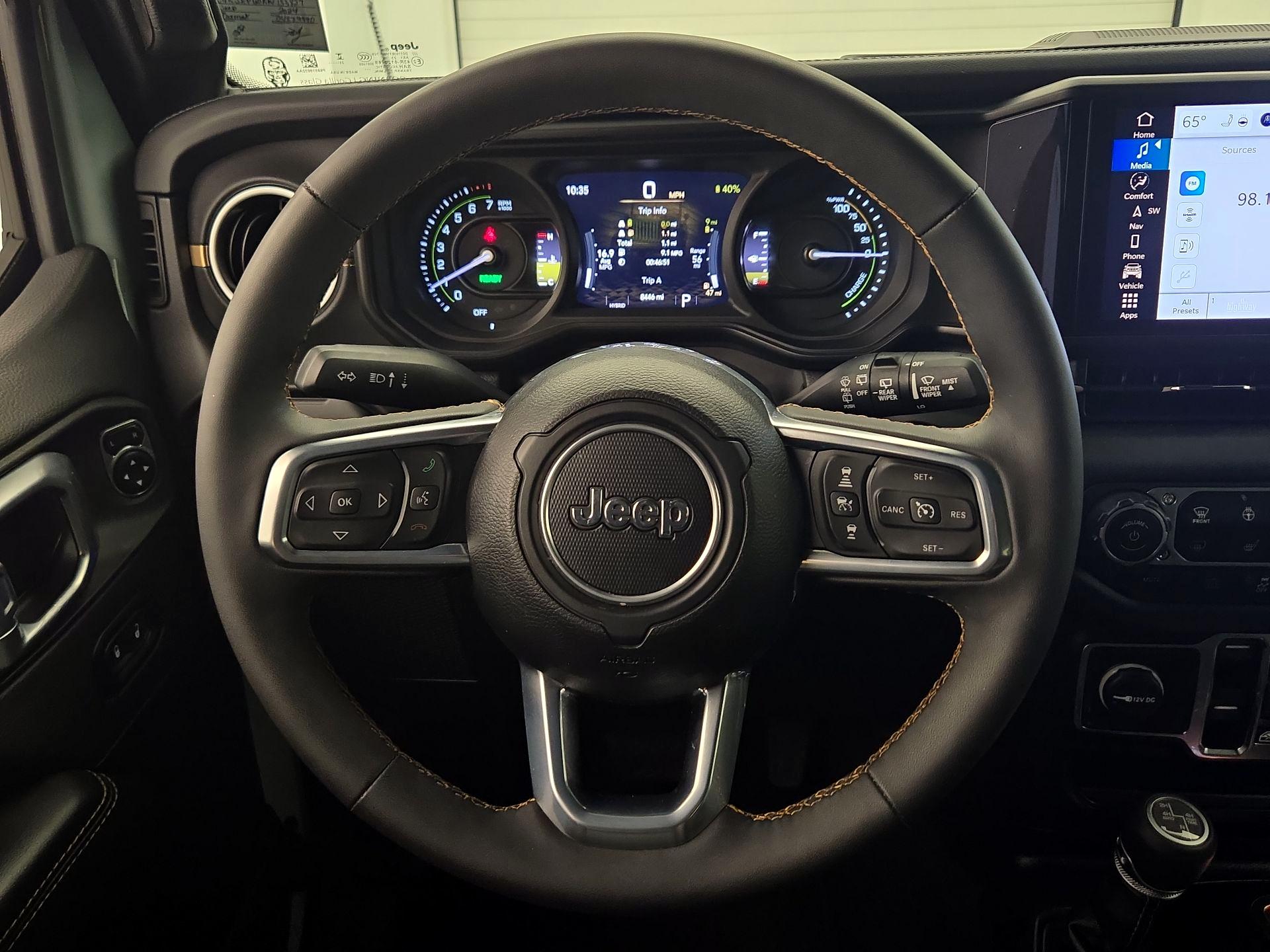 Thumbnail: 2024 Jeep Wrangler - 10