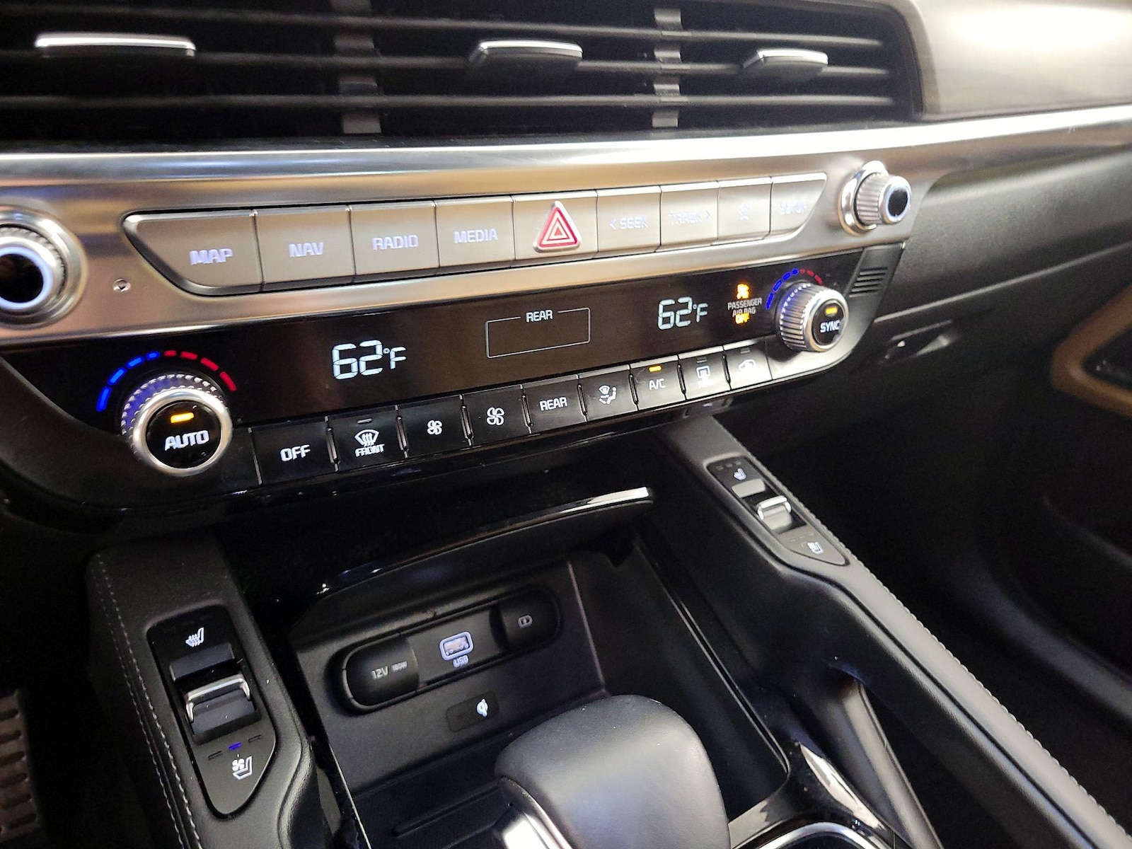 2022 Kia Telluride SX - Photo 17