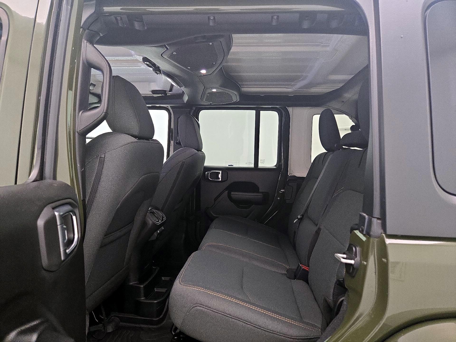 Thumbnail: 2024 Jeep Wrangler - 19