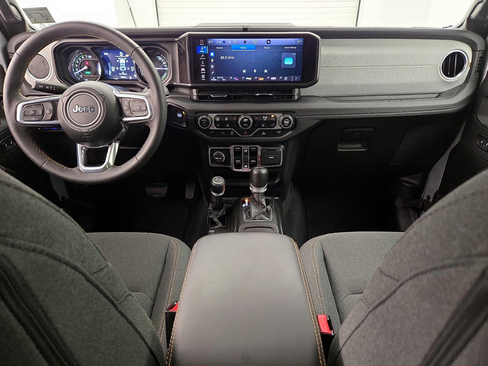 Thumbnail: 2024 Jeep Wrangler - 9
