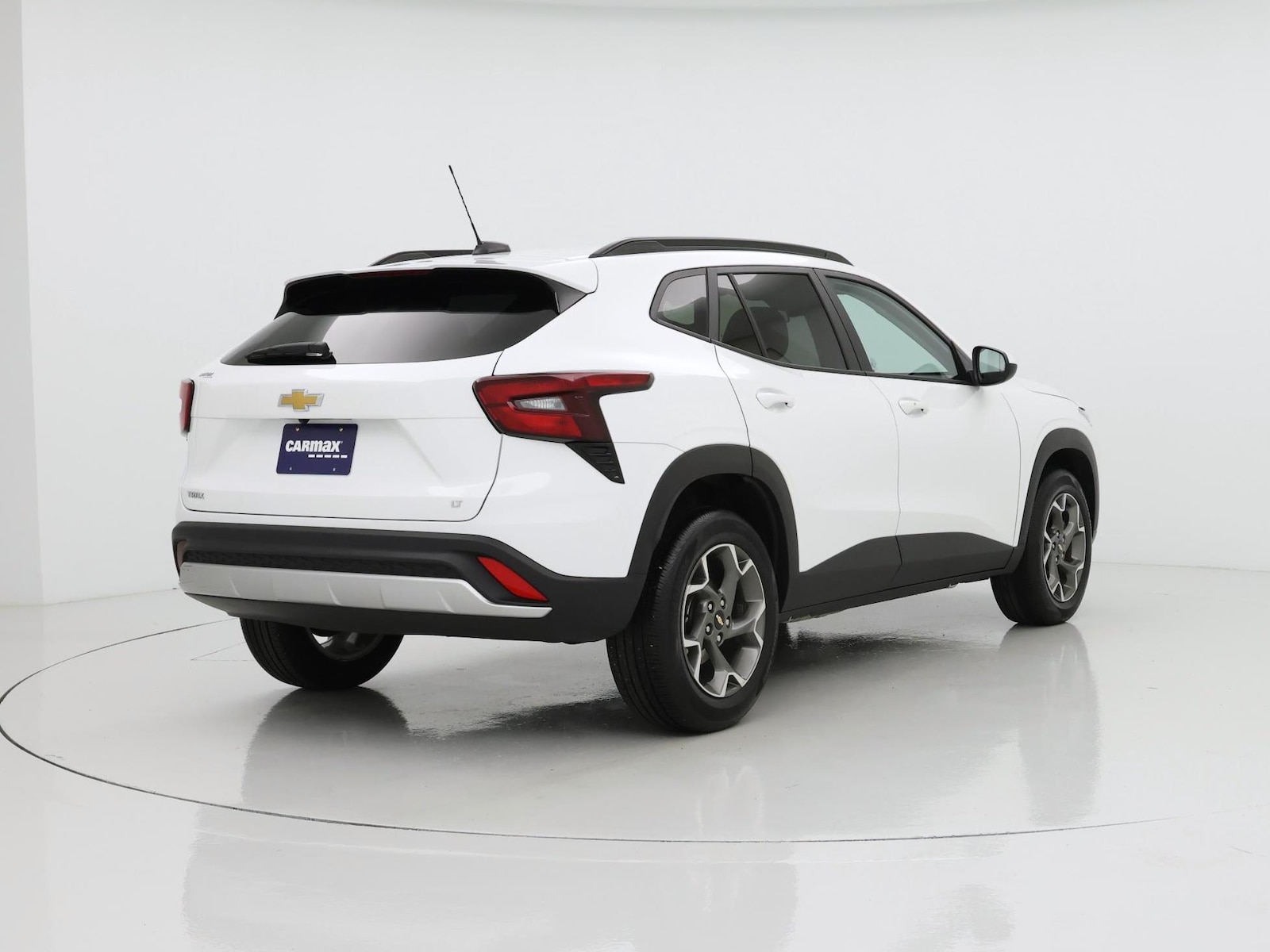 2025 Chevrolet Trax LT - Photo 9