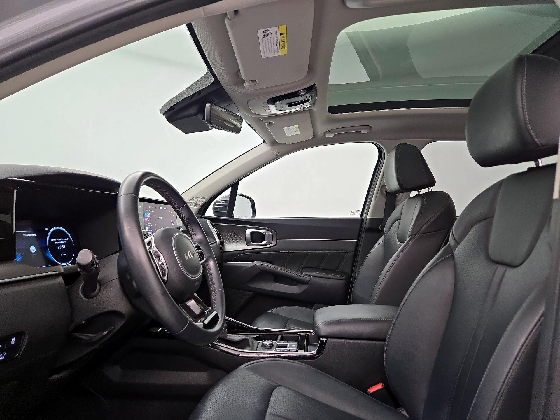 Thumbnail: 2023 Kia Sorento - 20