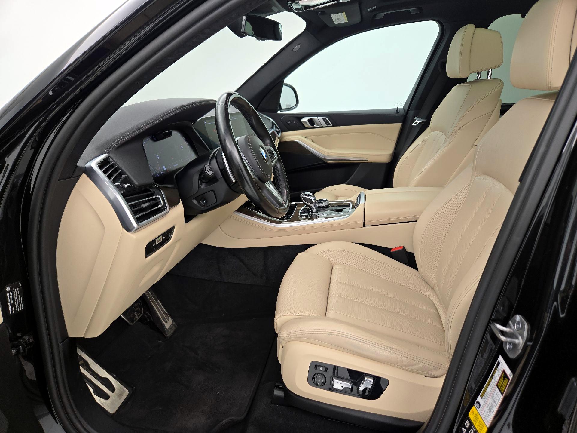 Thumbnail: 2022 BMW X5 - 11