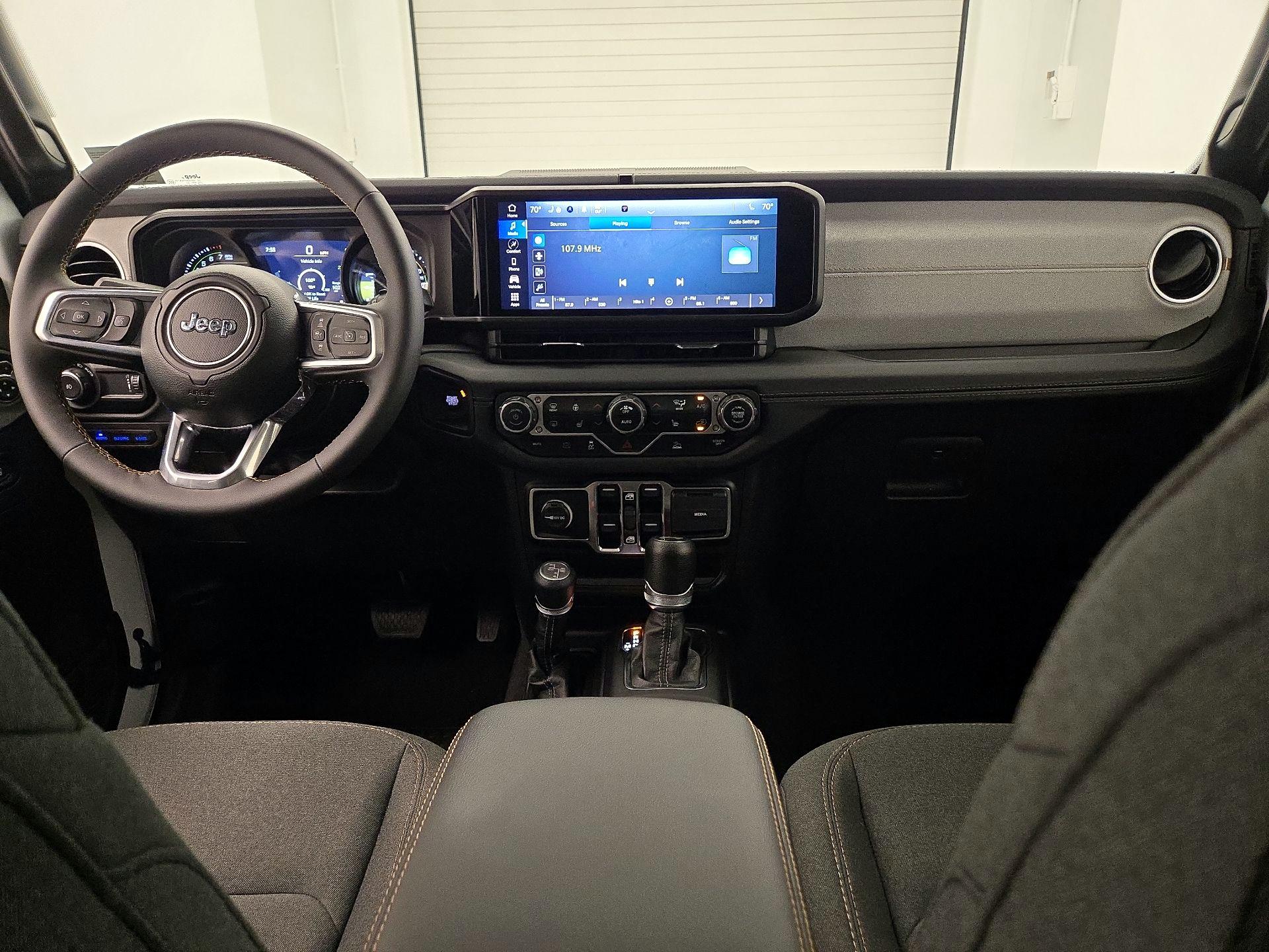 Thumbnail: 2024 Jeep Wrangler - 9