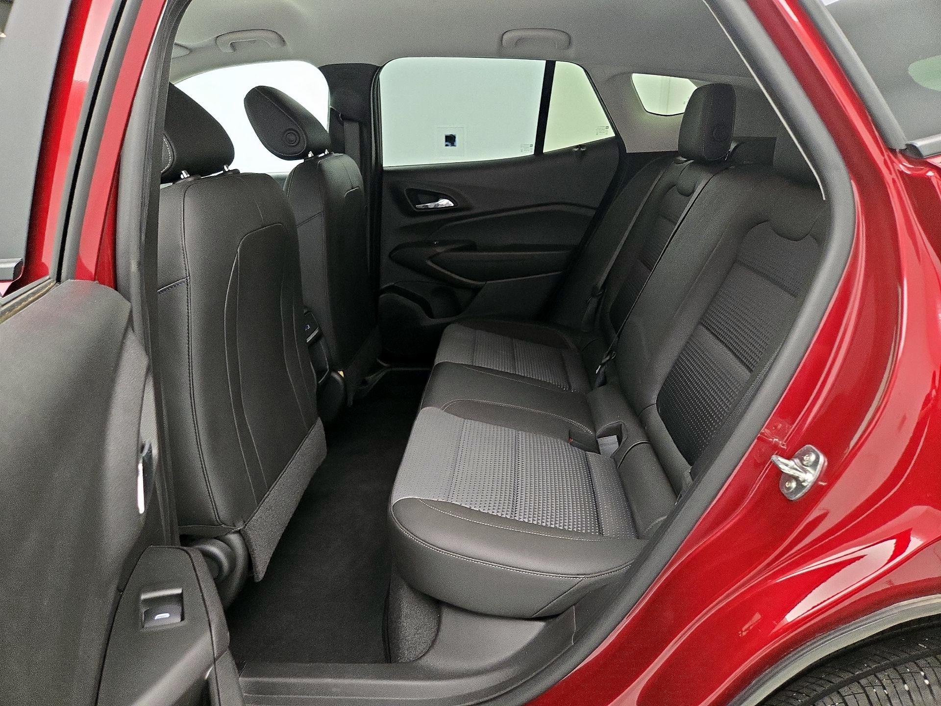 Thumbnail: 2025 Chevrolet Trax - 19